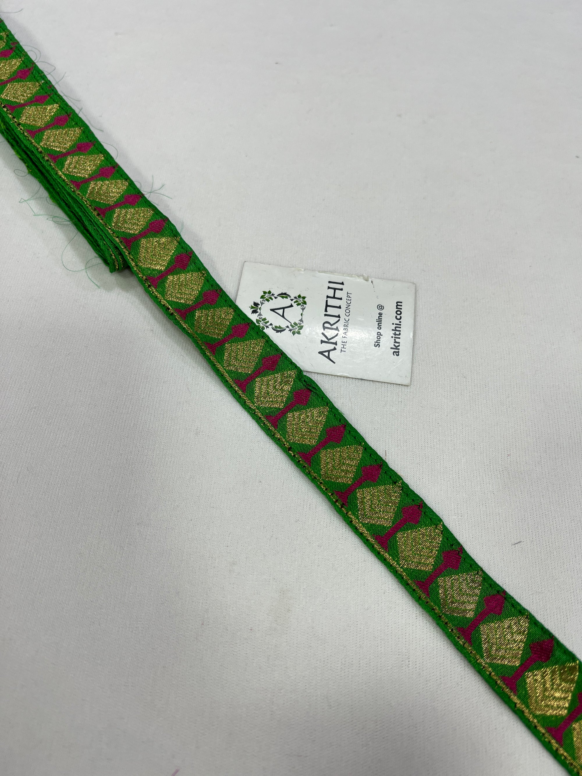 Handloom Banarasi lace 5 metres roll