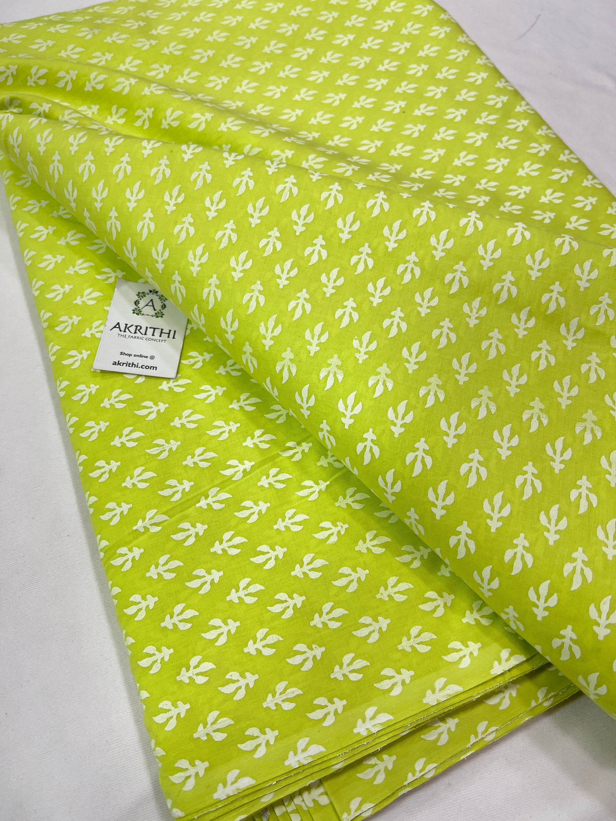 Printed pure cotton fabric