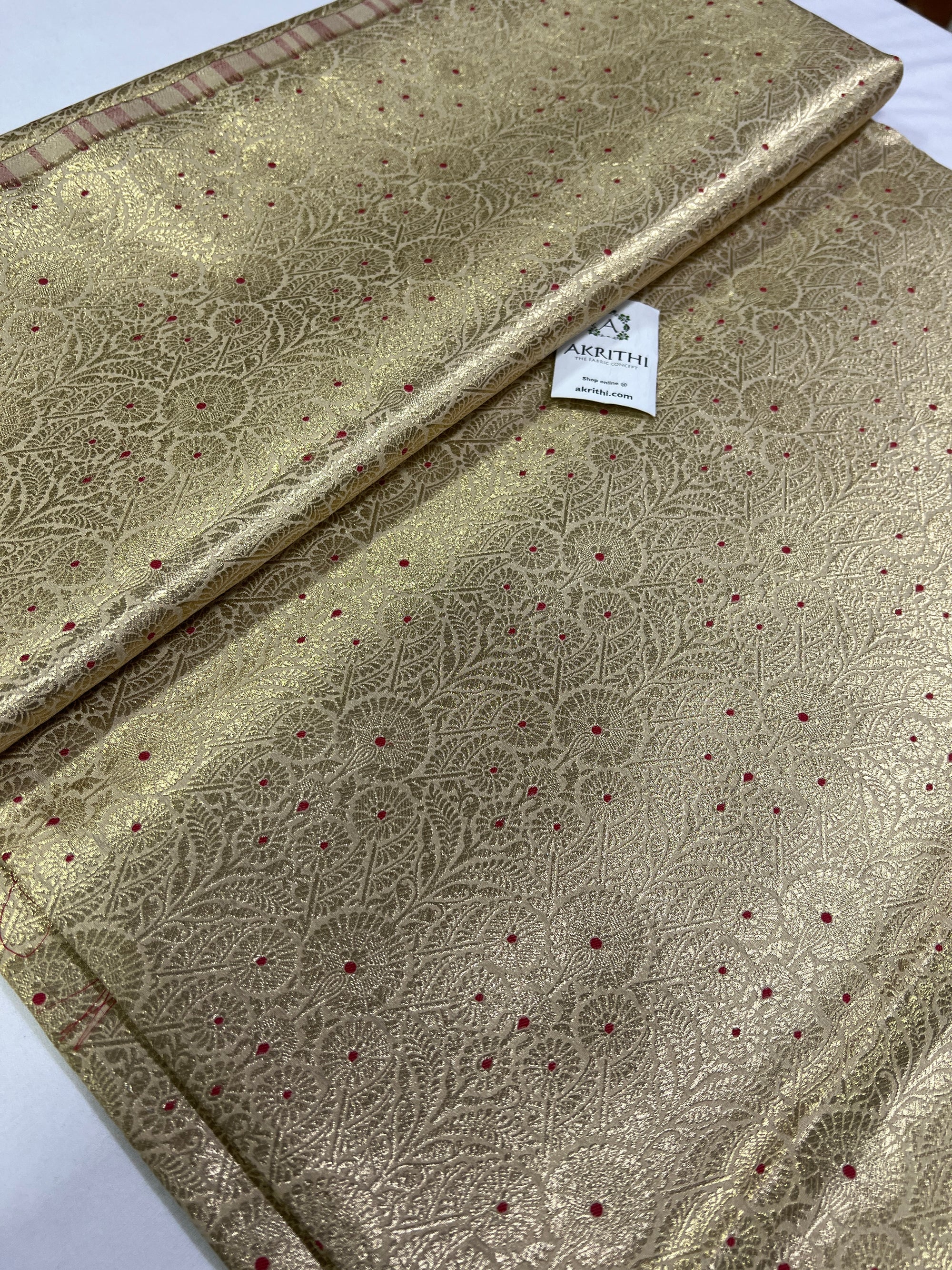 Handloom Banarasi brocade fabric
