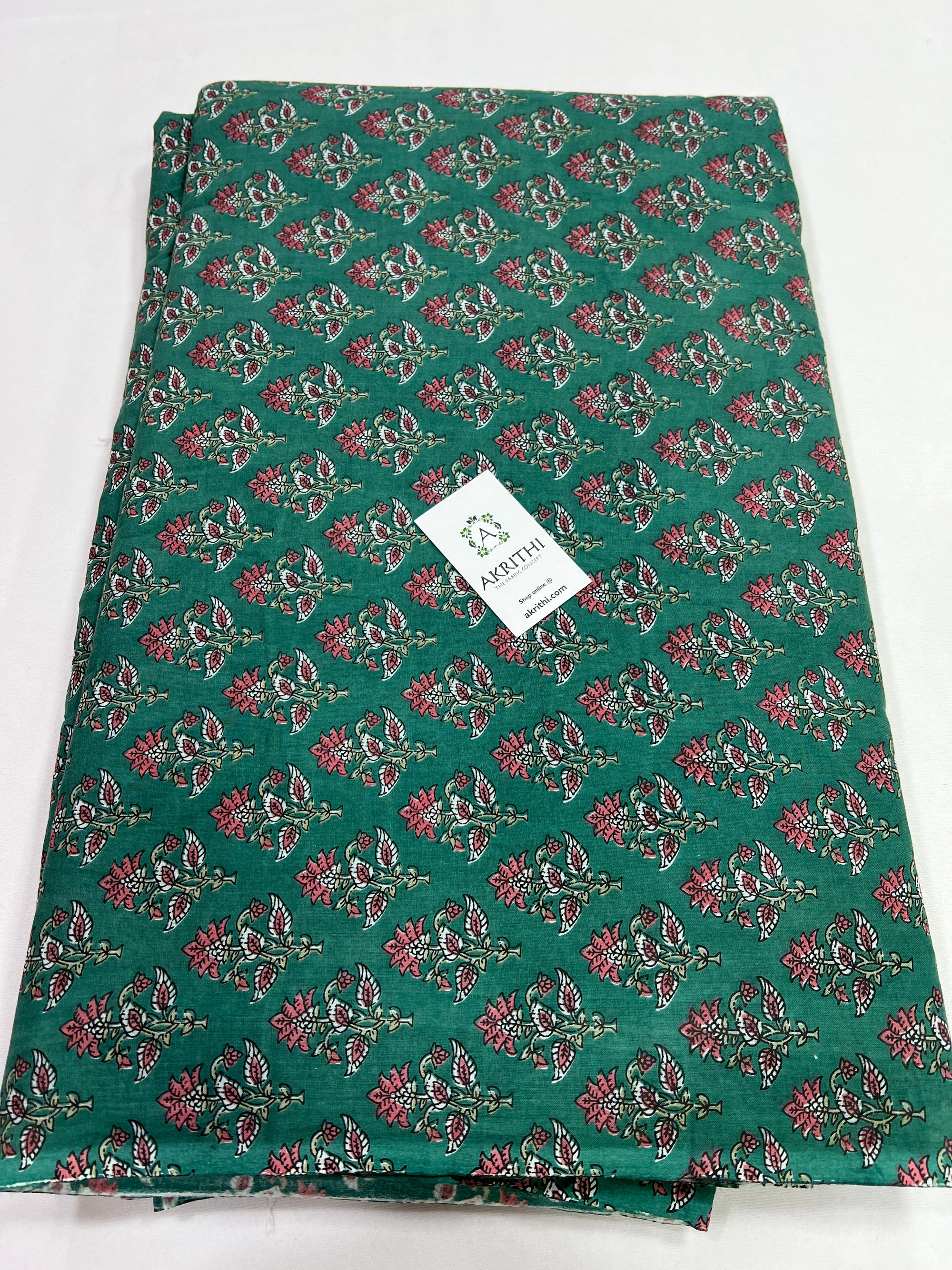 Printed pure cotton fabric