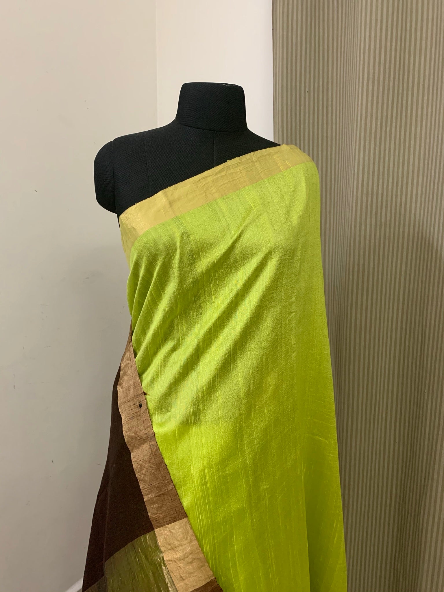 PURE RAW SILK DOUBLE SHADED SAREE WITH ZARI BORDER