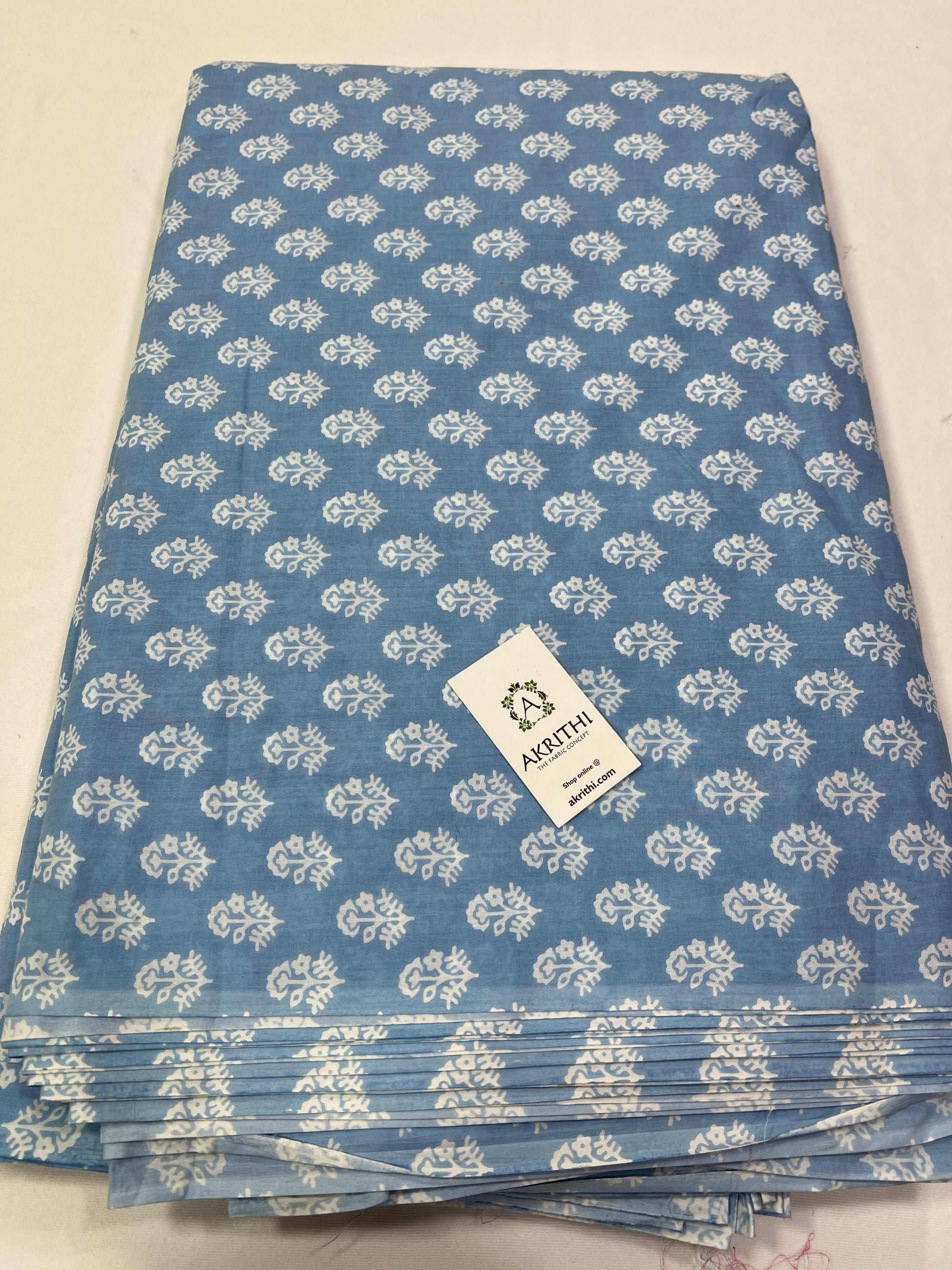 Printed pure cotton fabric