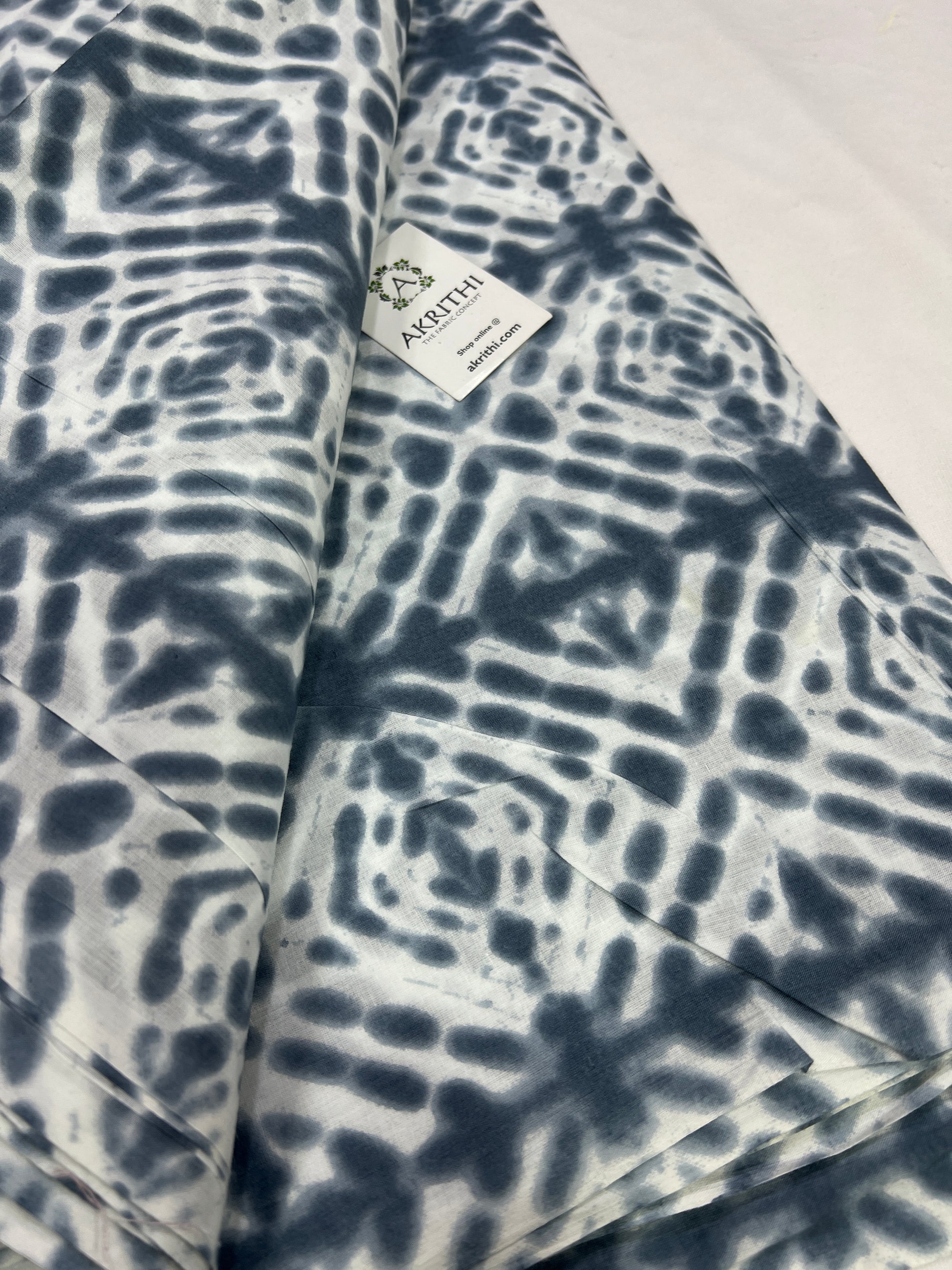 Printed pure cotton fabric