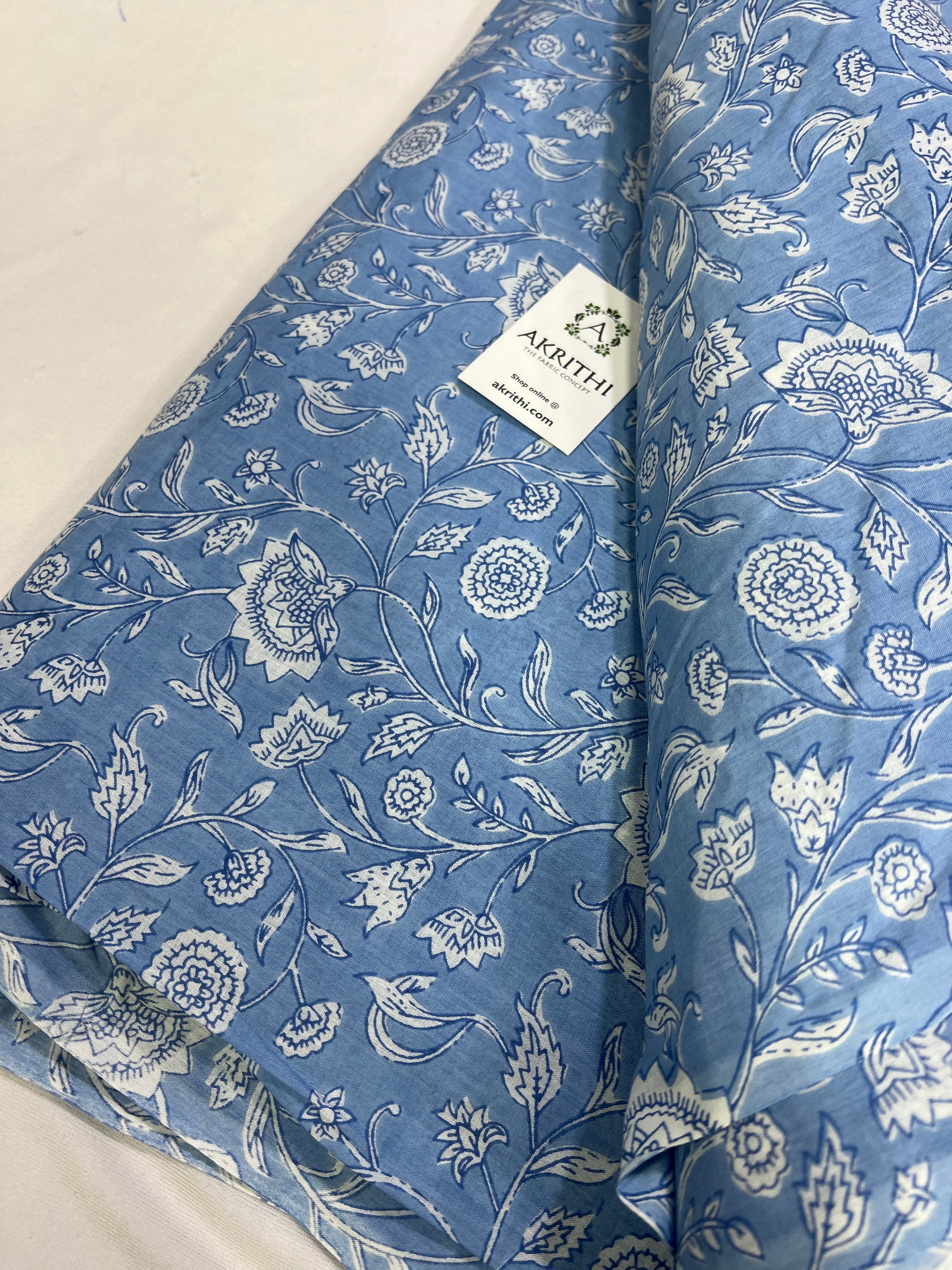 Printed pure cotton fabric
