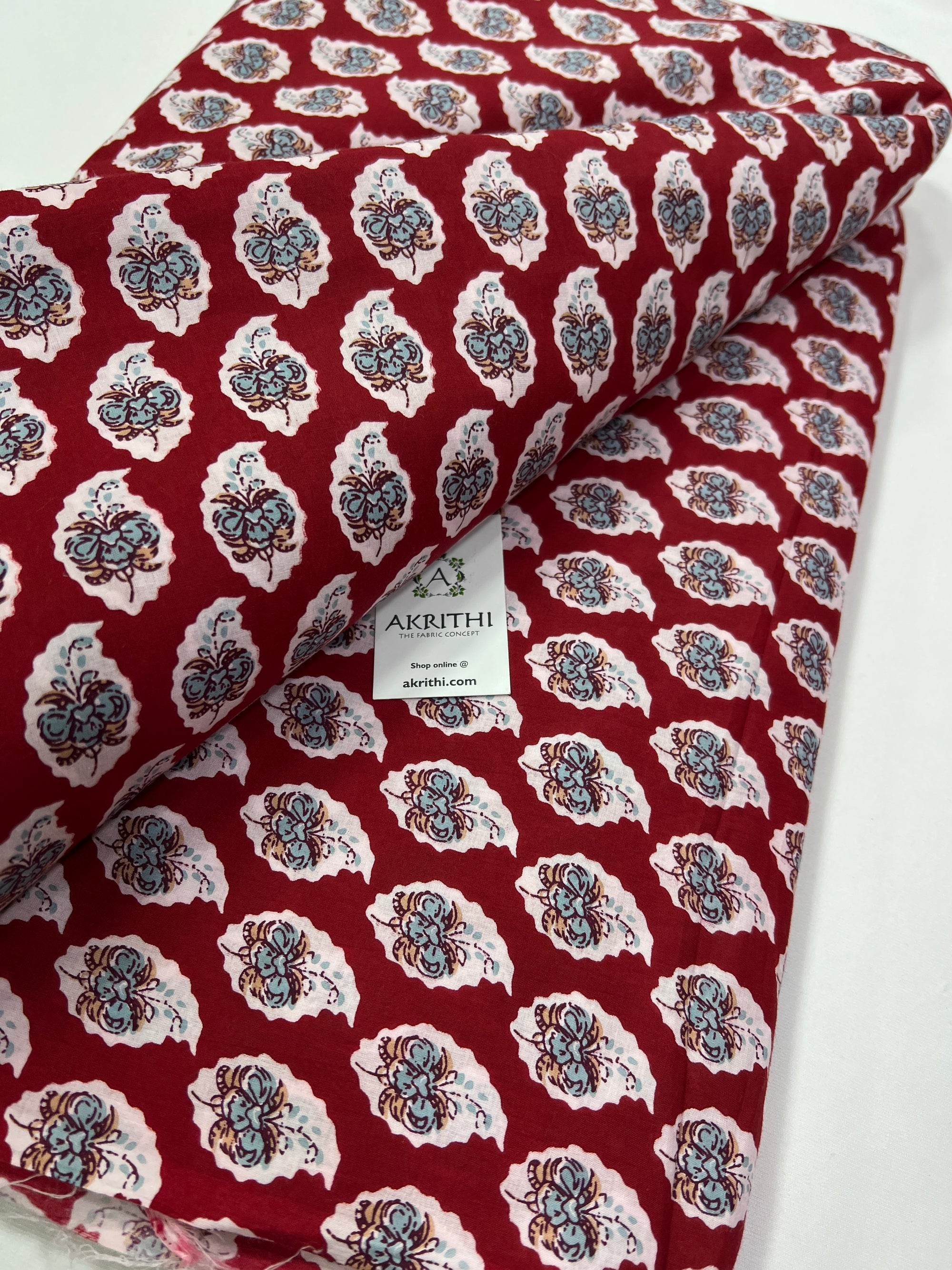 Printed pure cotton fabric