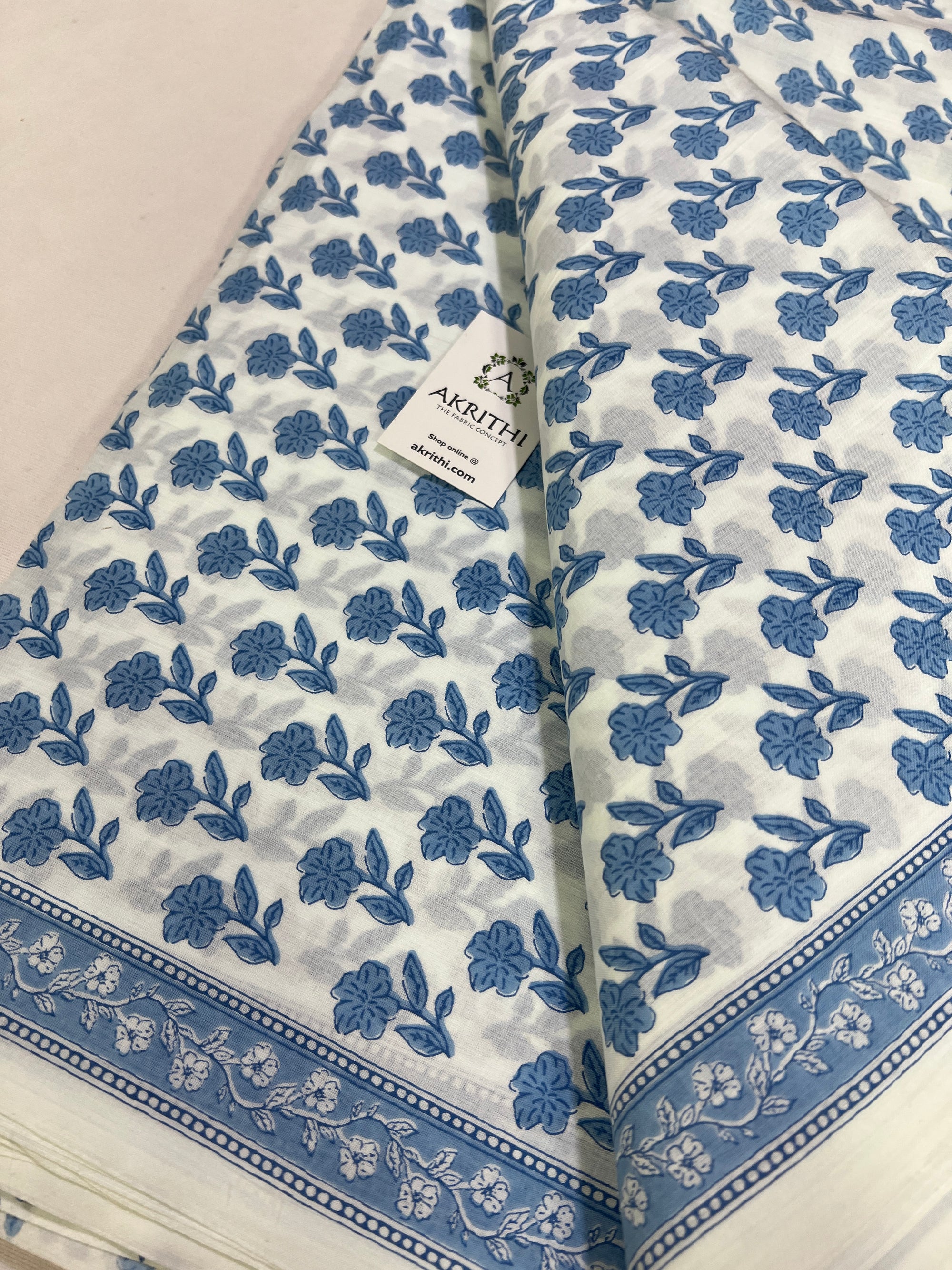Printed pure cotton fabric