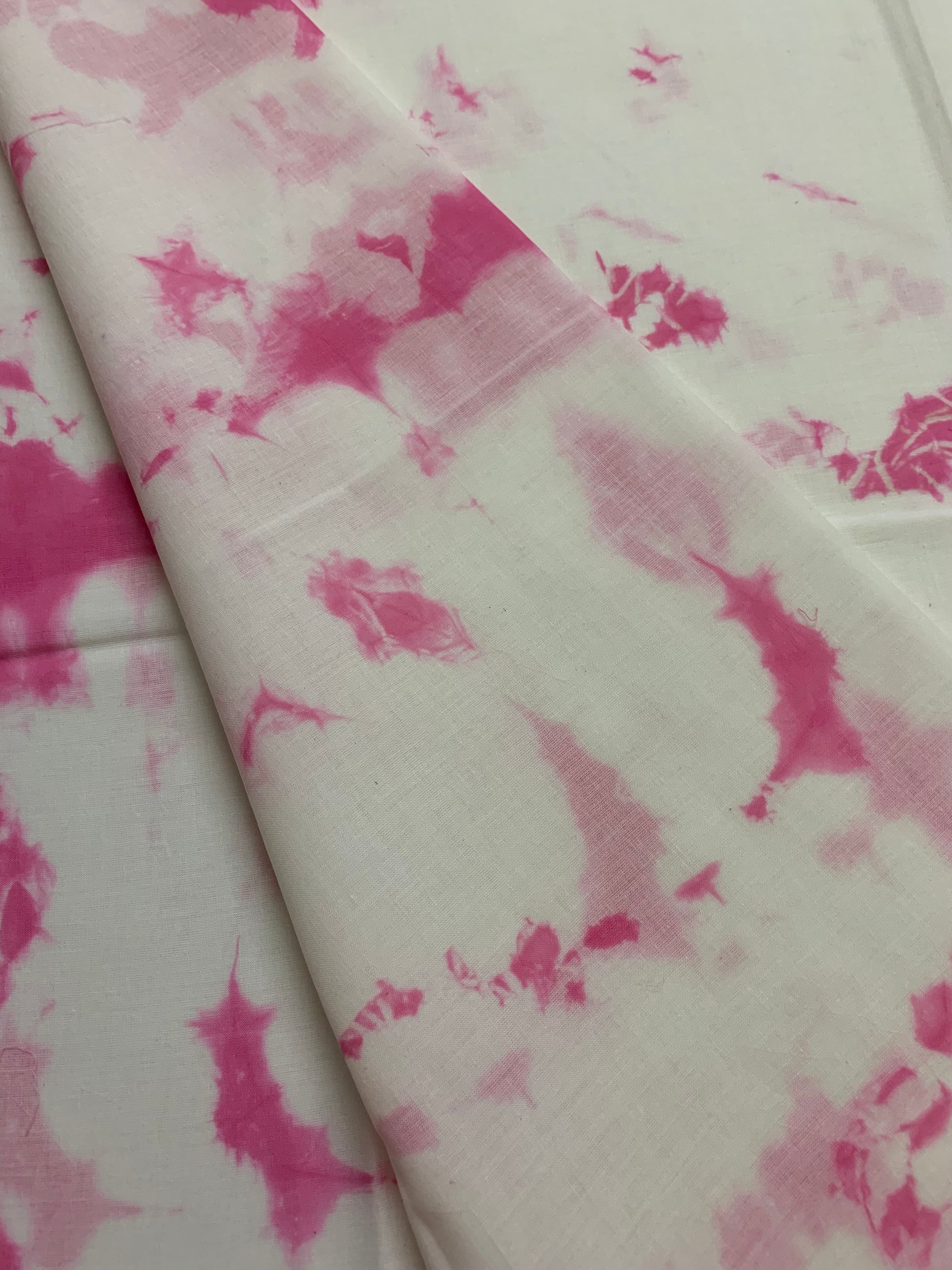 Tie and dye mul cotton fabric