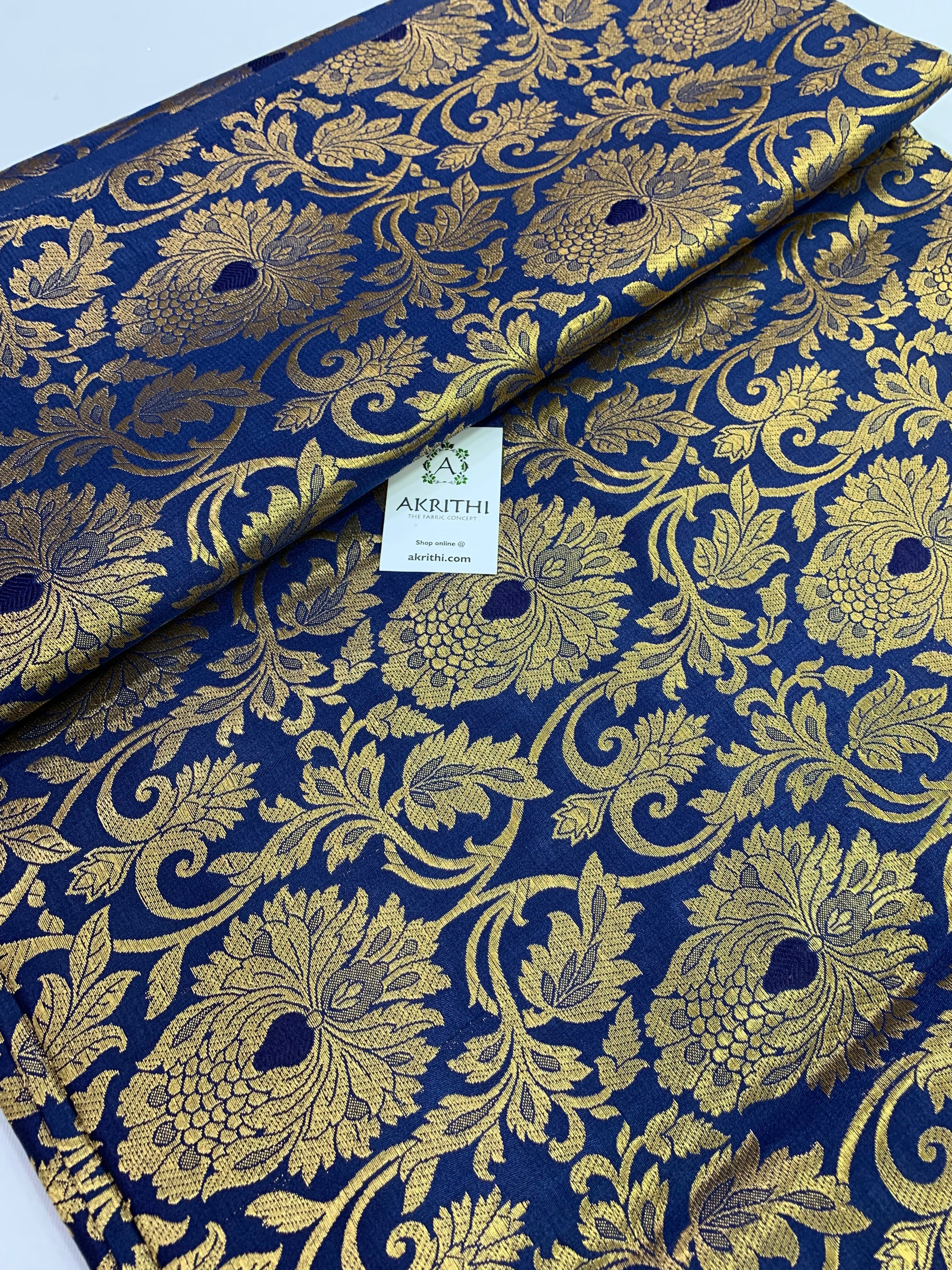 Handloom Banarasi brocade fabric