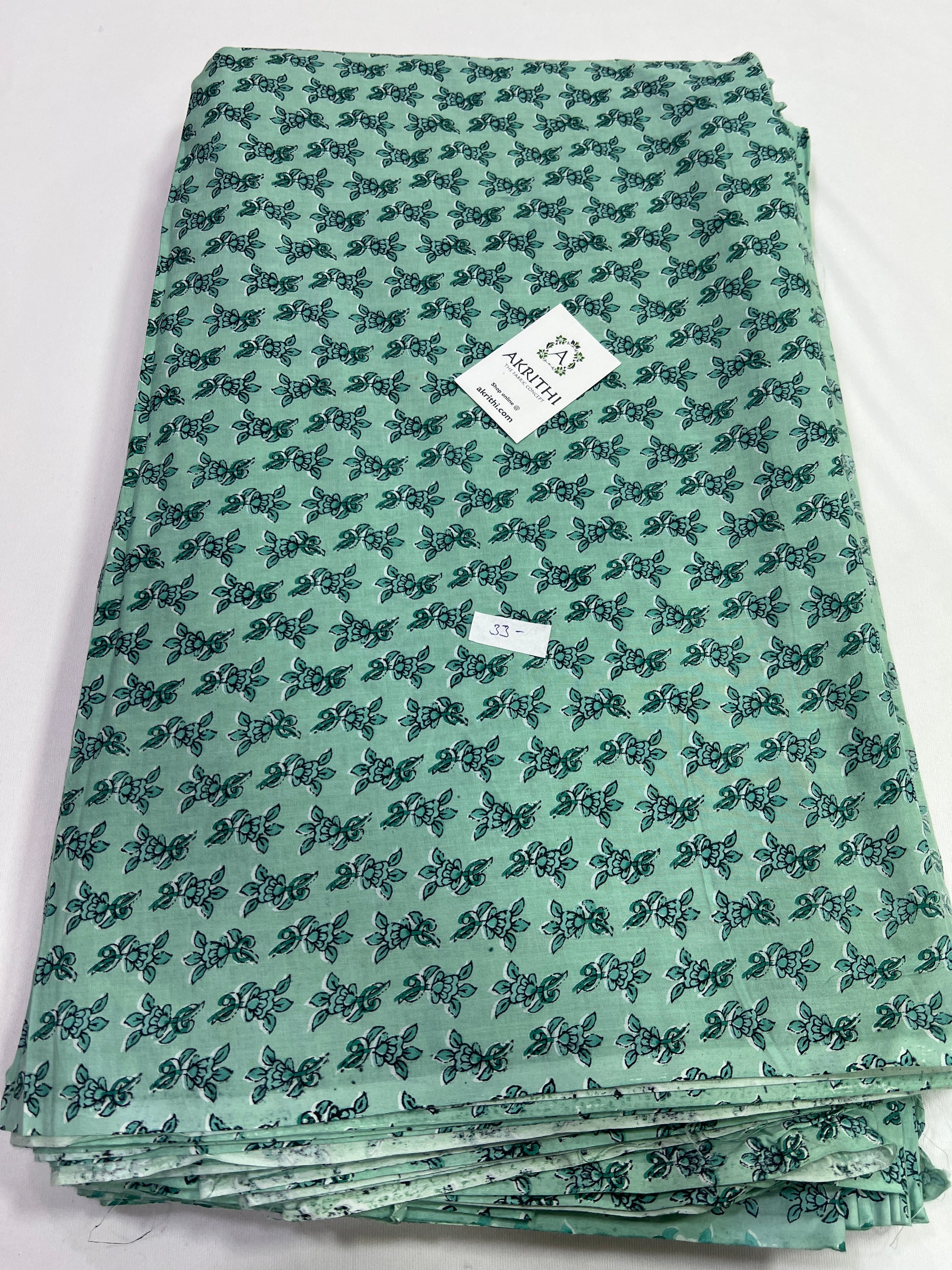 Printed pure cotton fabric