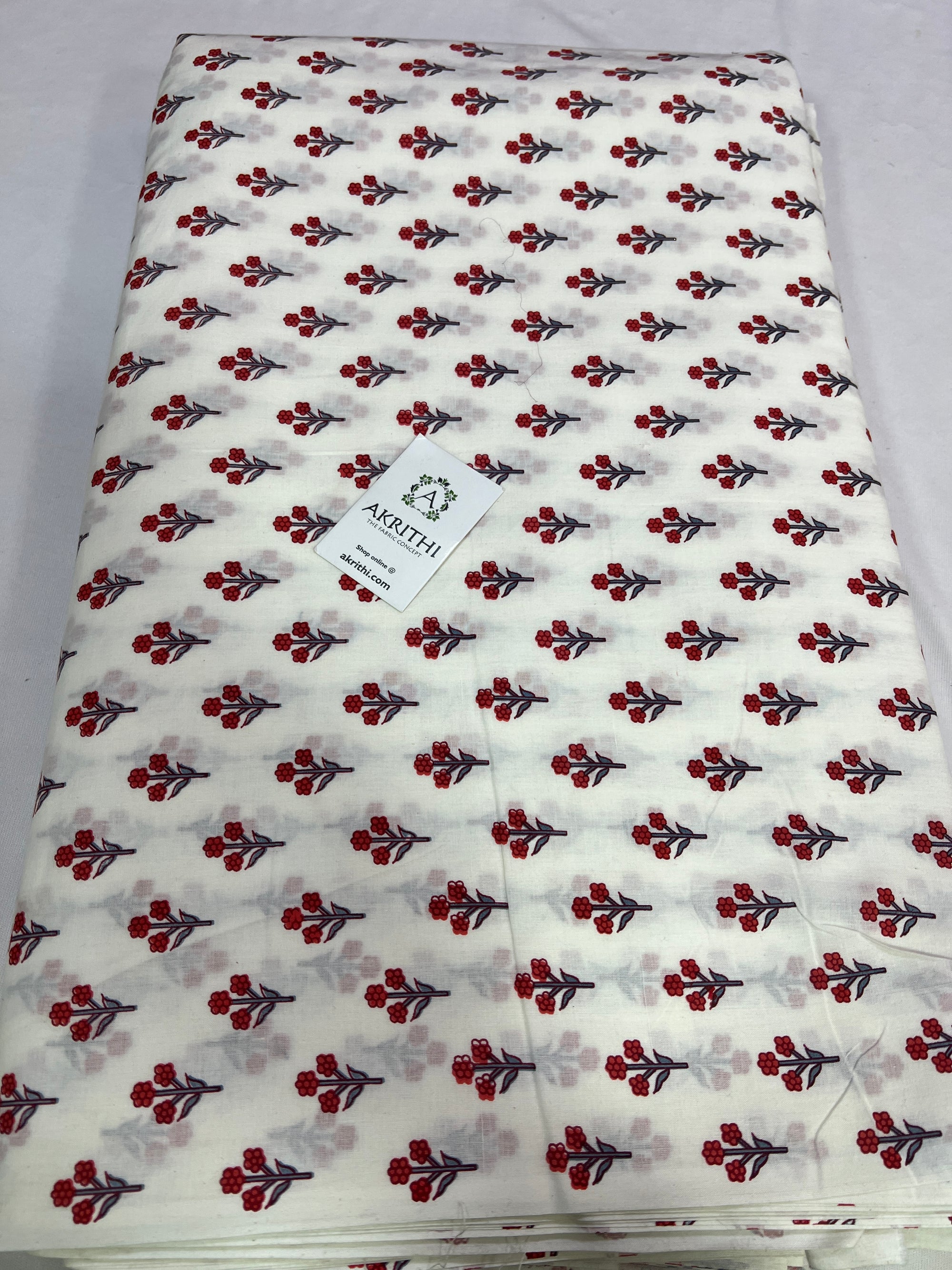 Printed pure cotton fabric