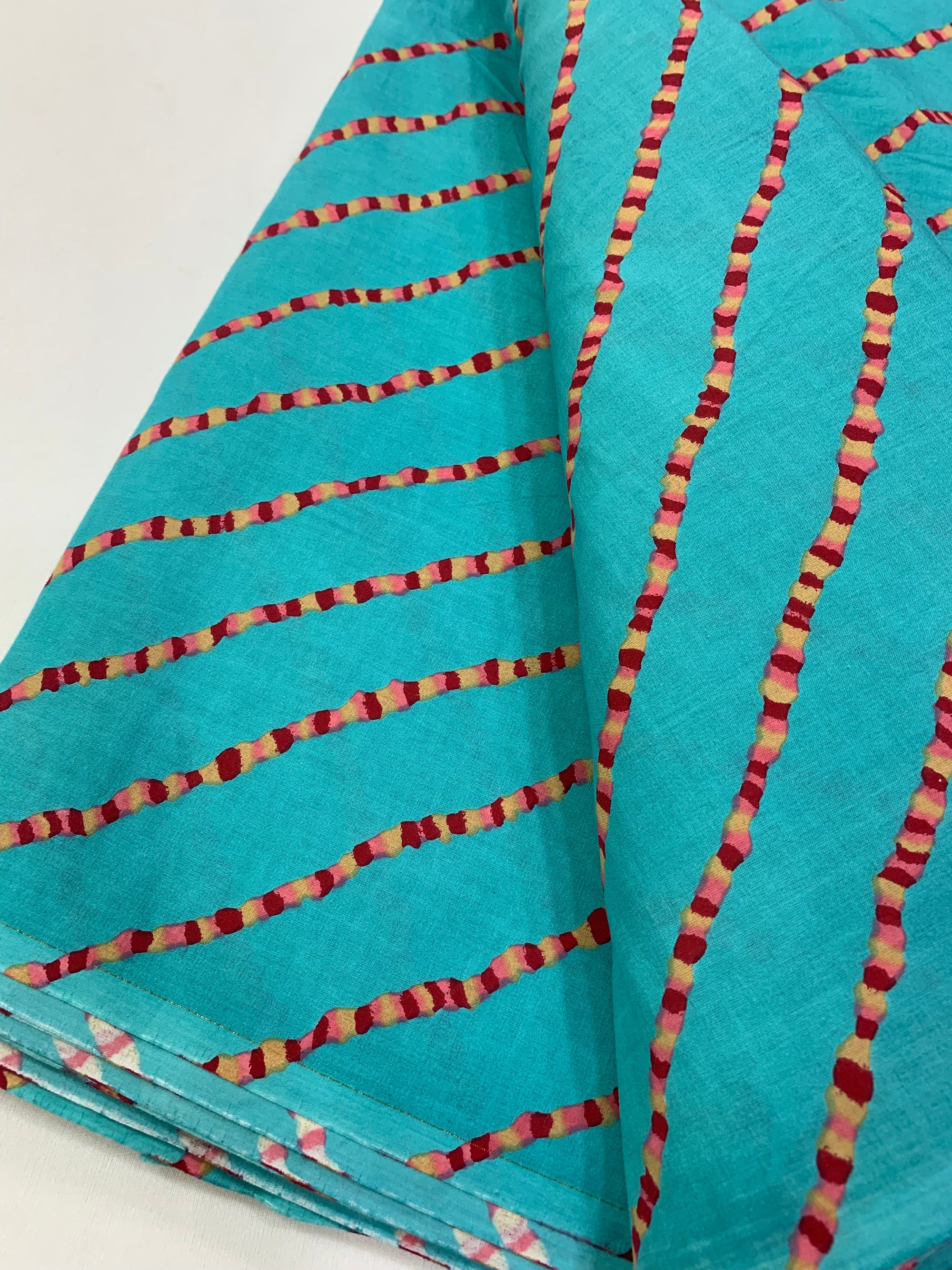 Printed pure cotton fabric
