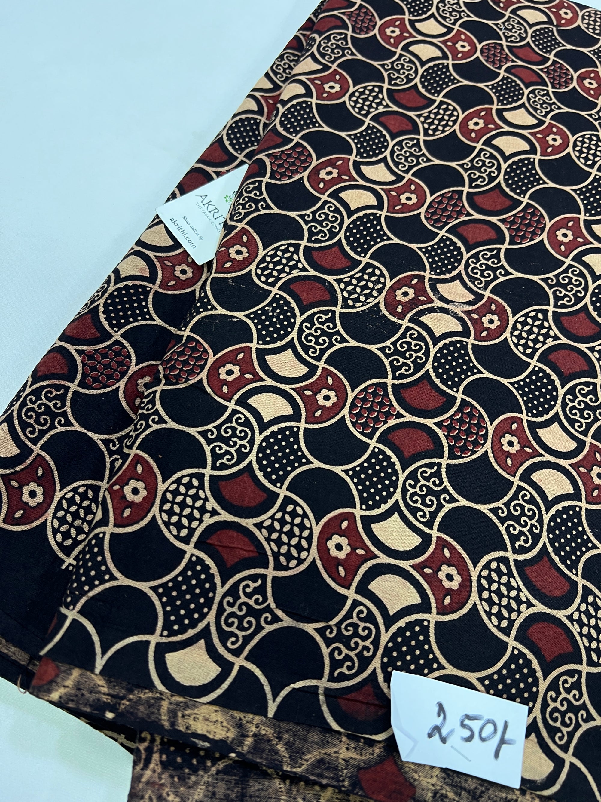 Printed pure cotton fabric