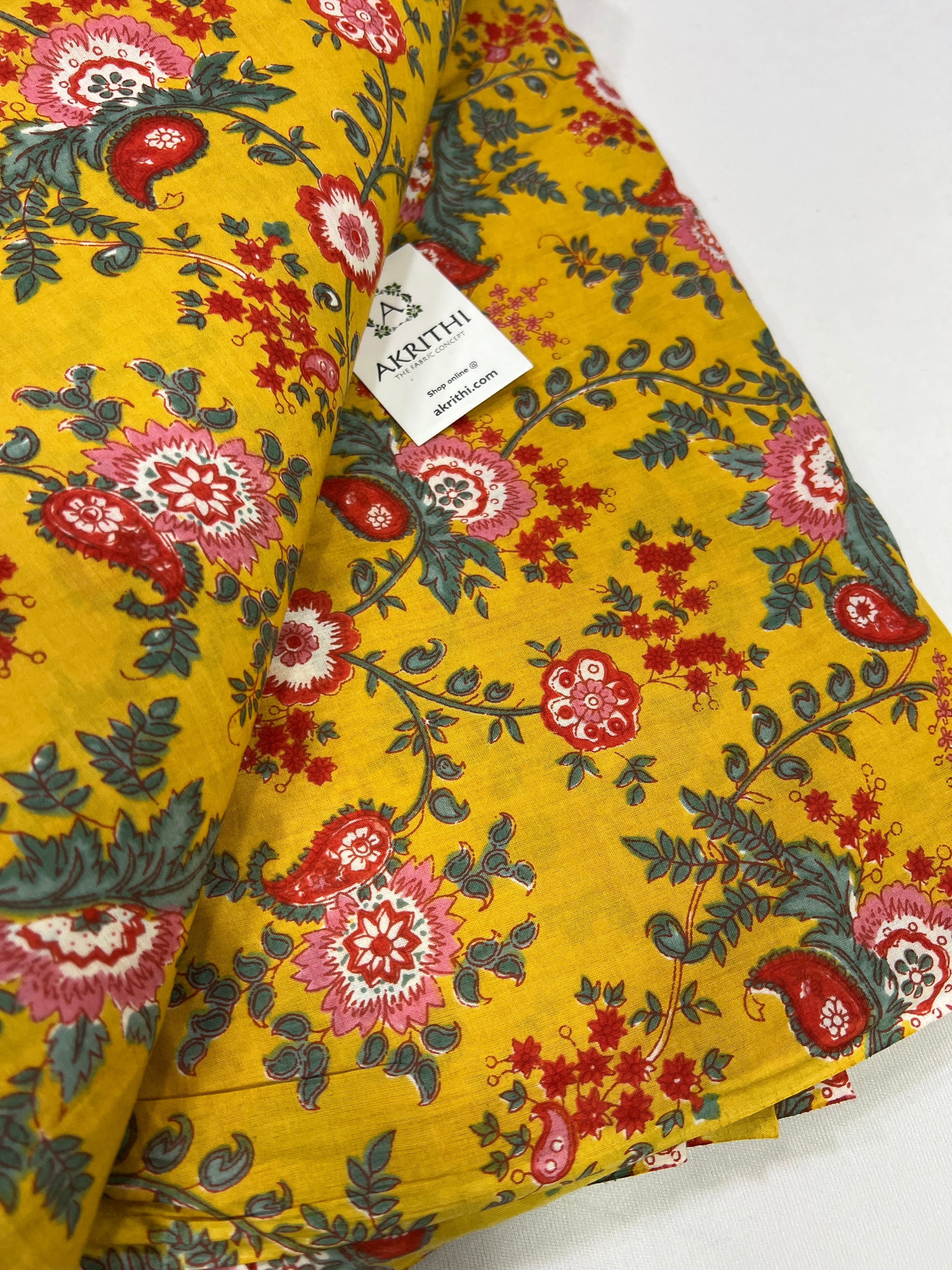 Printed pure cotton fabric