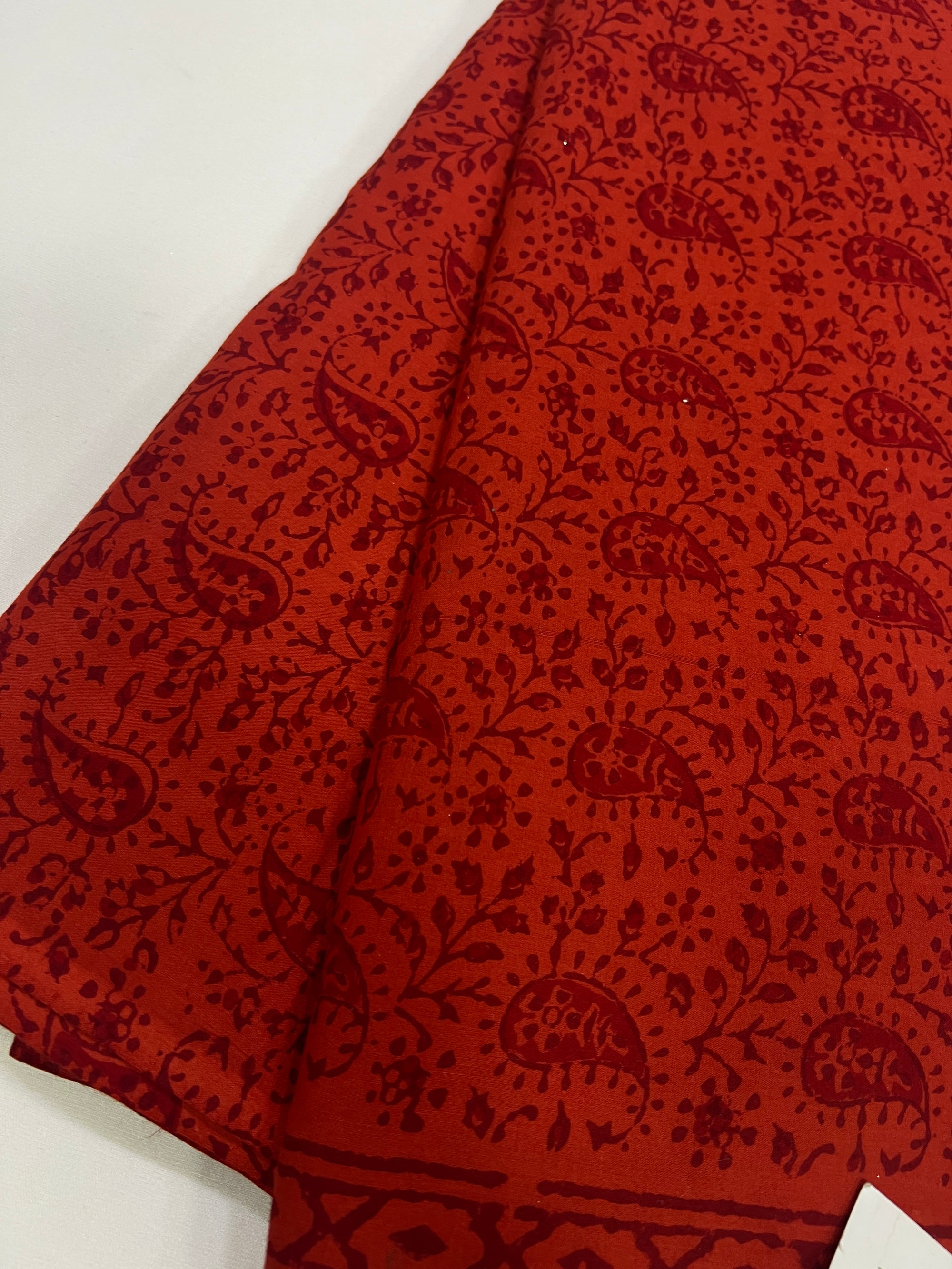Printed pure cotton fabric