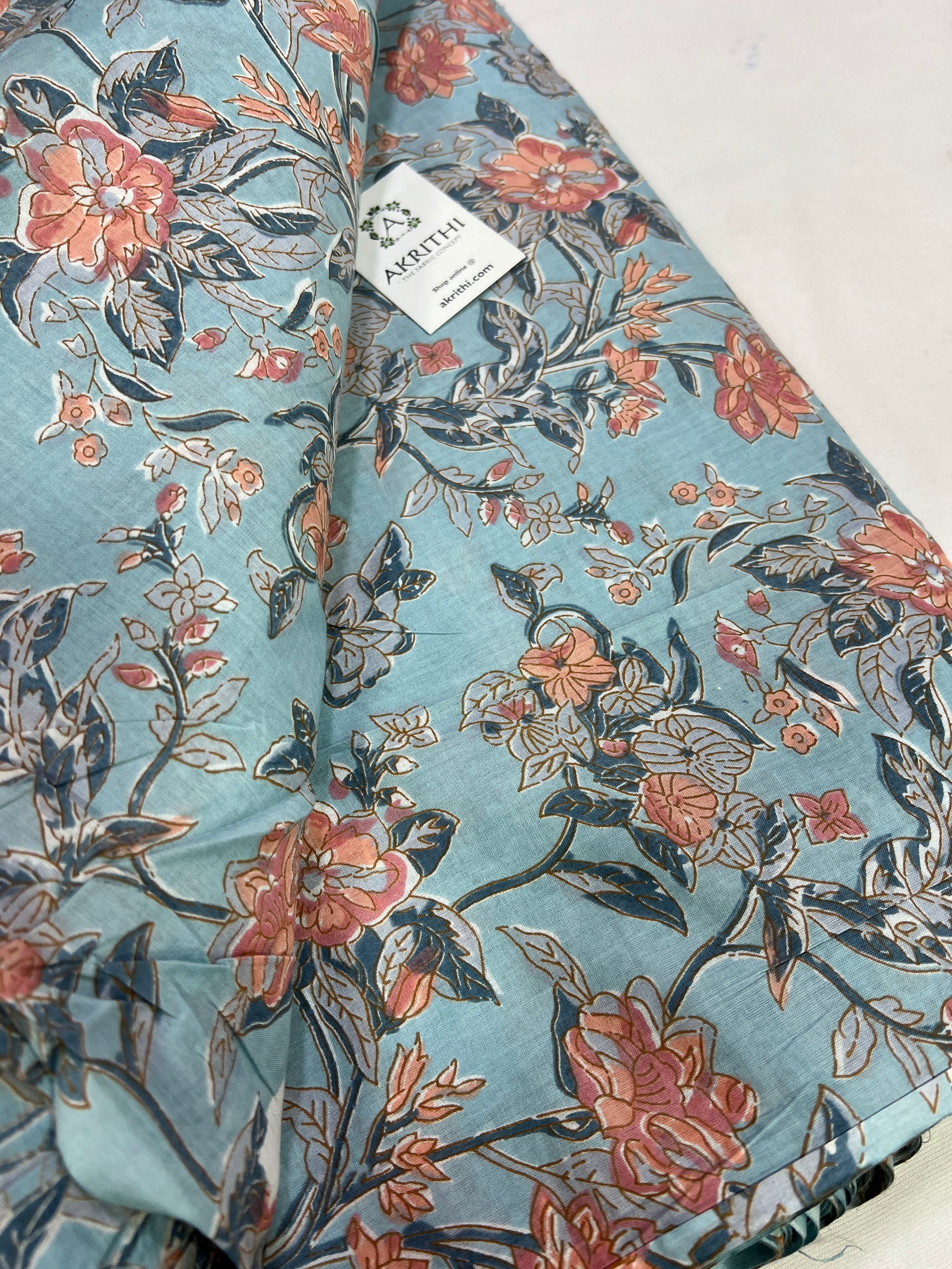 Printed pure cotton fabric