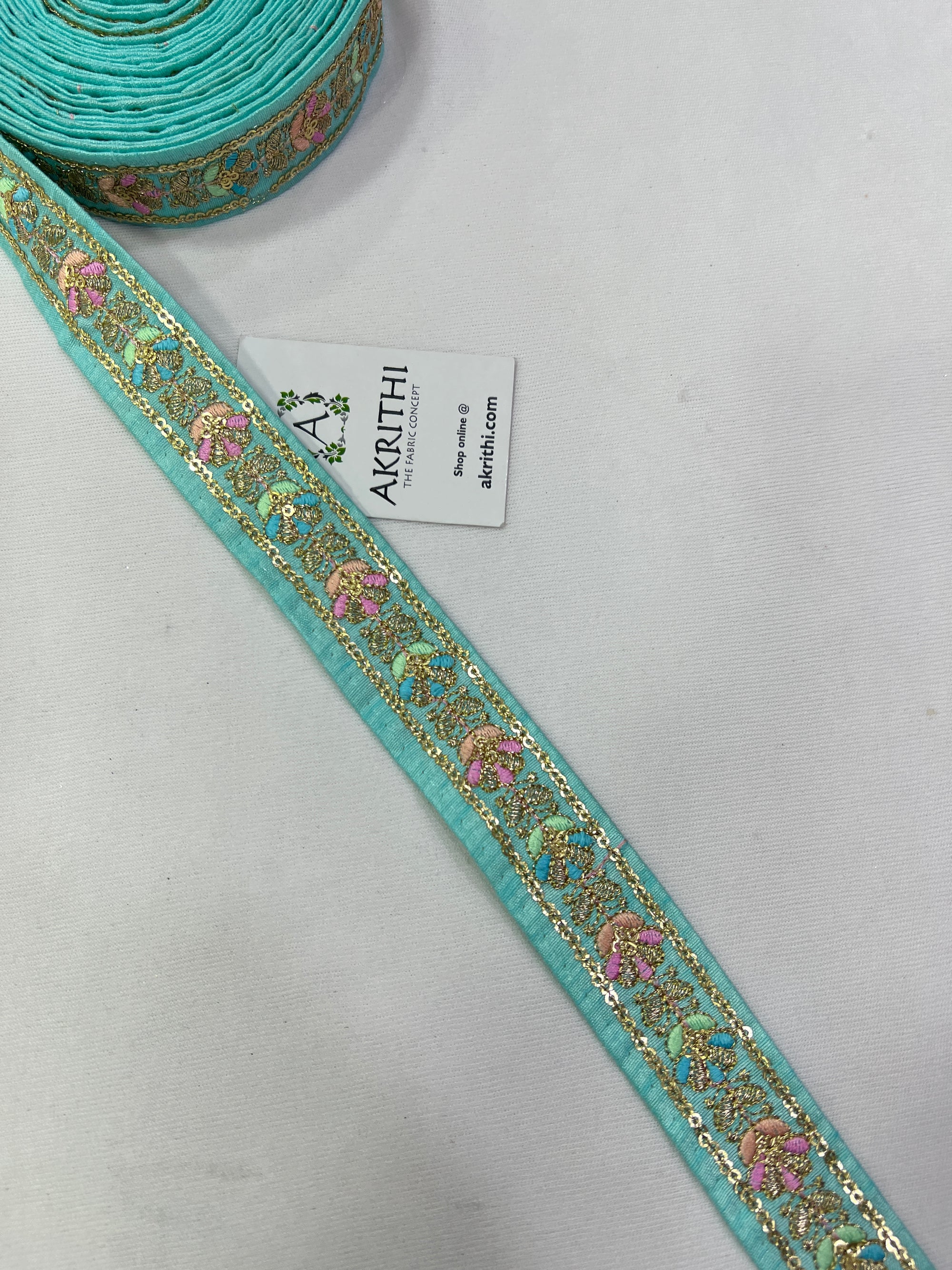 Embroidered lace 9 metres roll