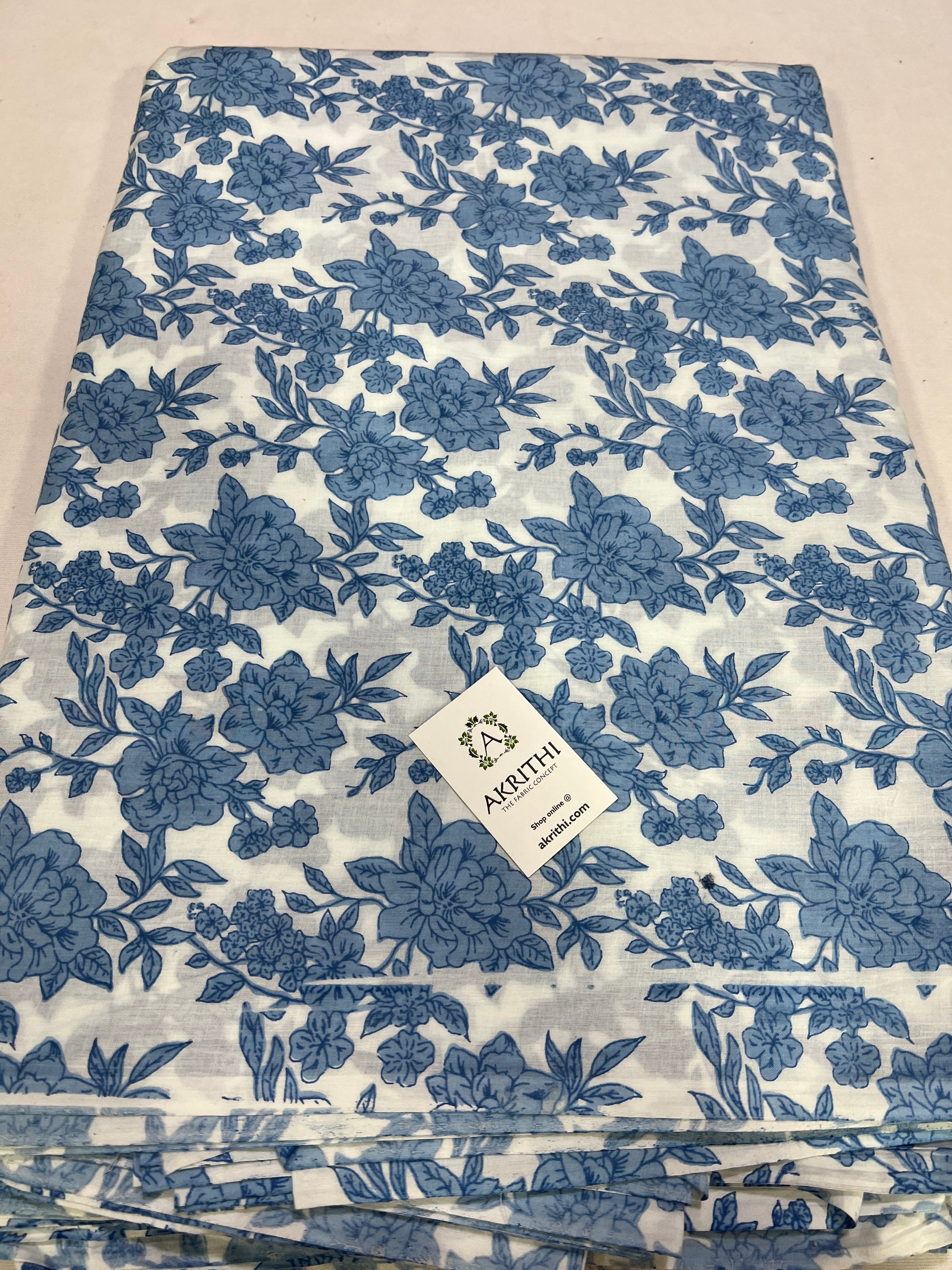 Printed pure cotton fabric