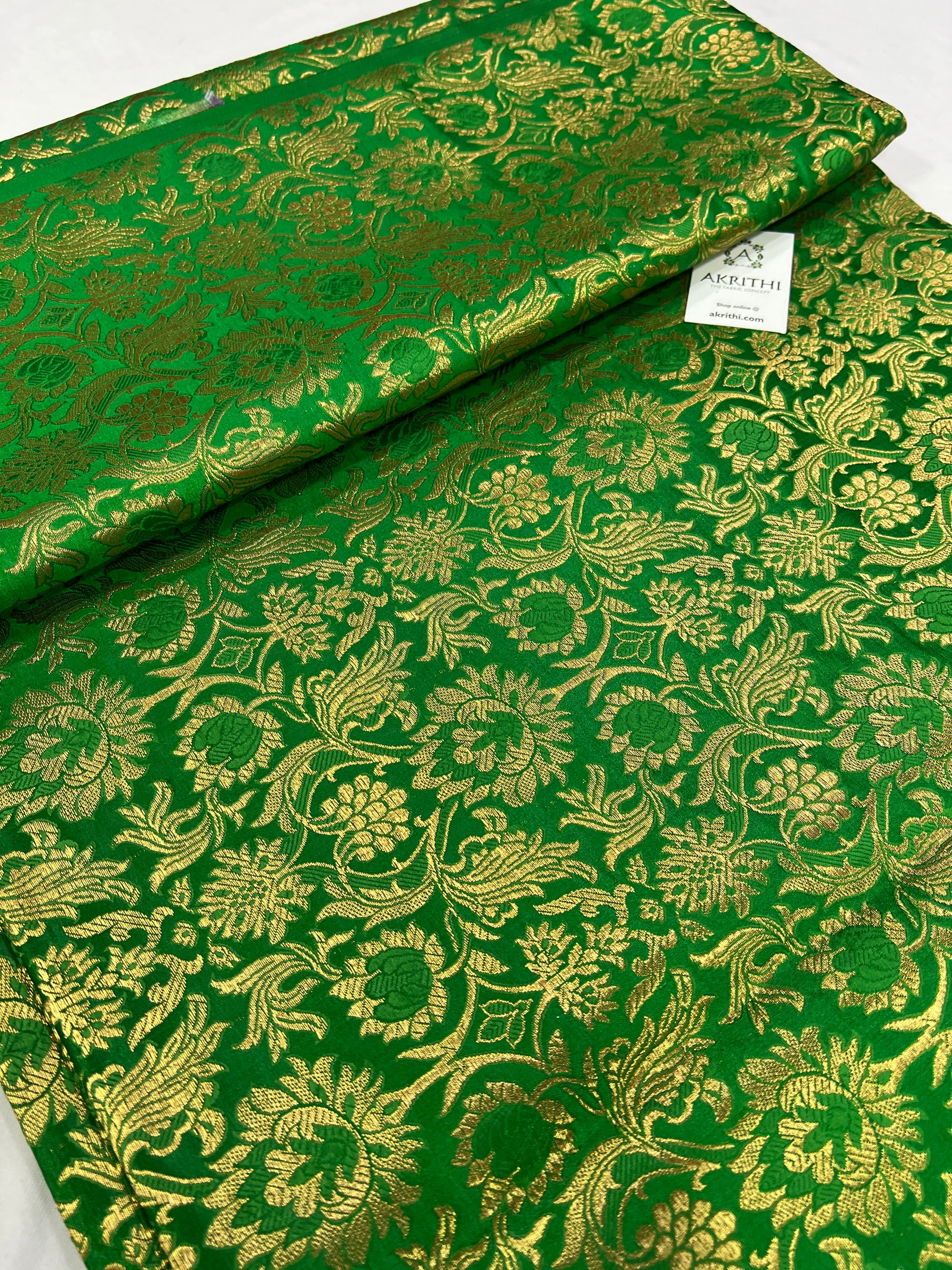 Handloom Banarasi brocade fabric