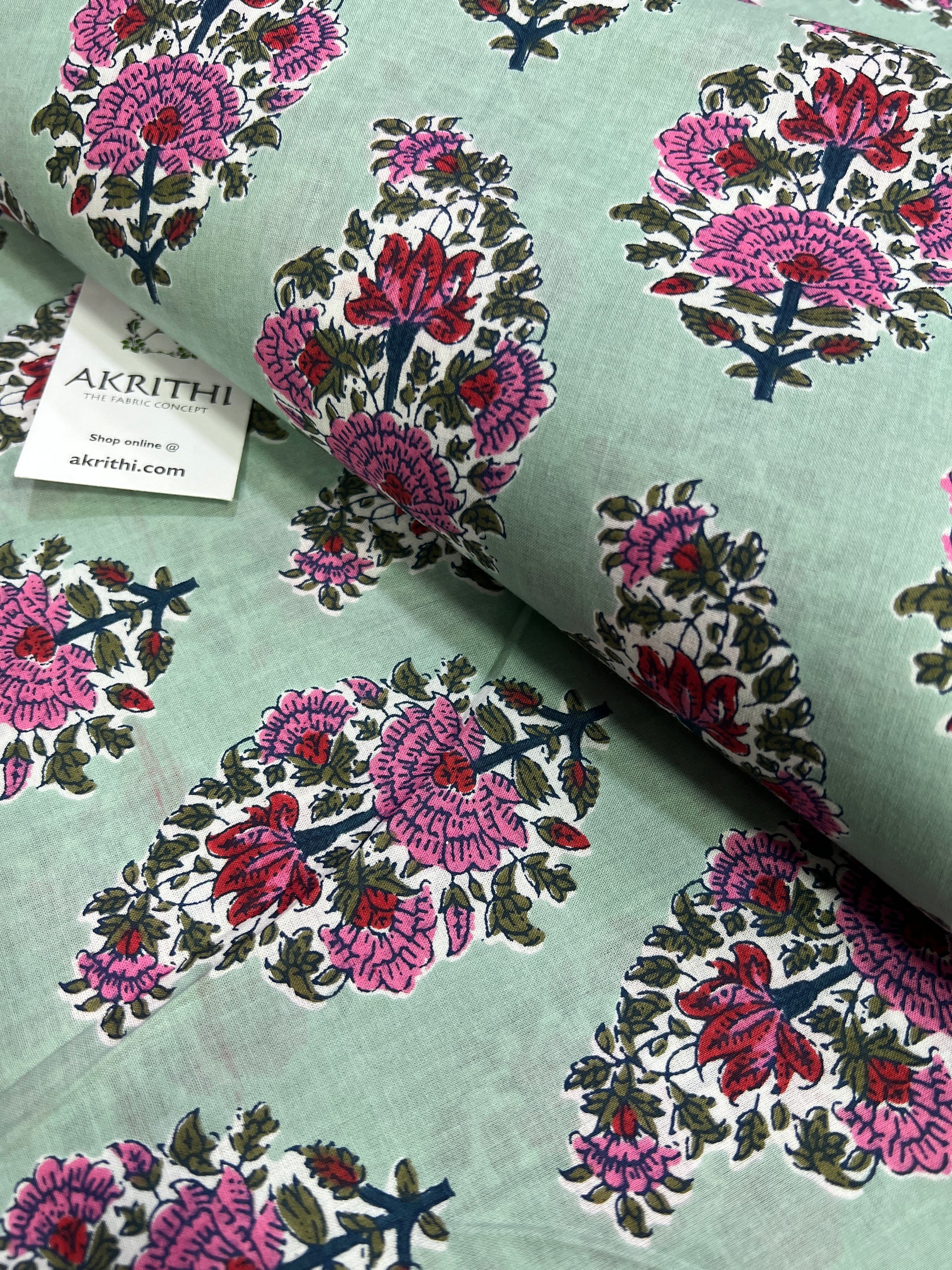 Printed pure cotton fabric