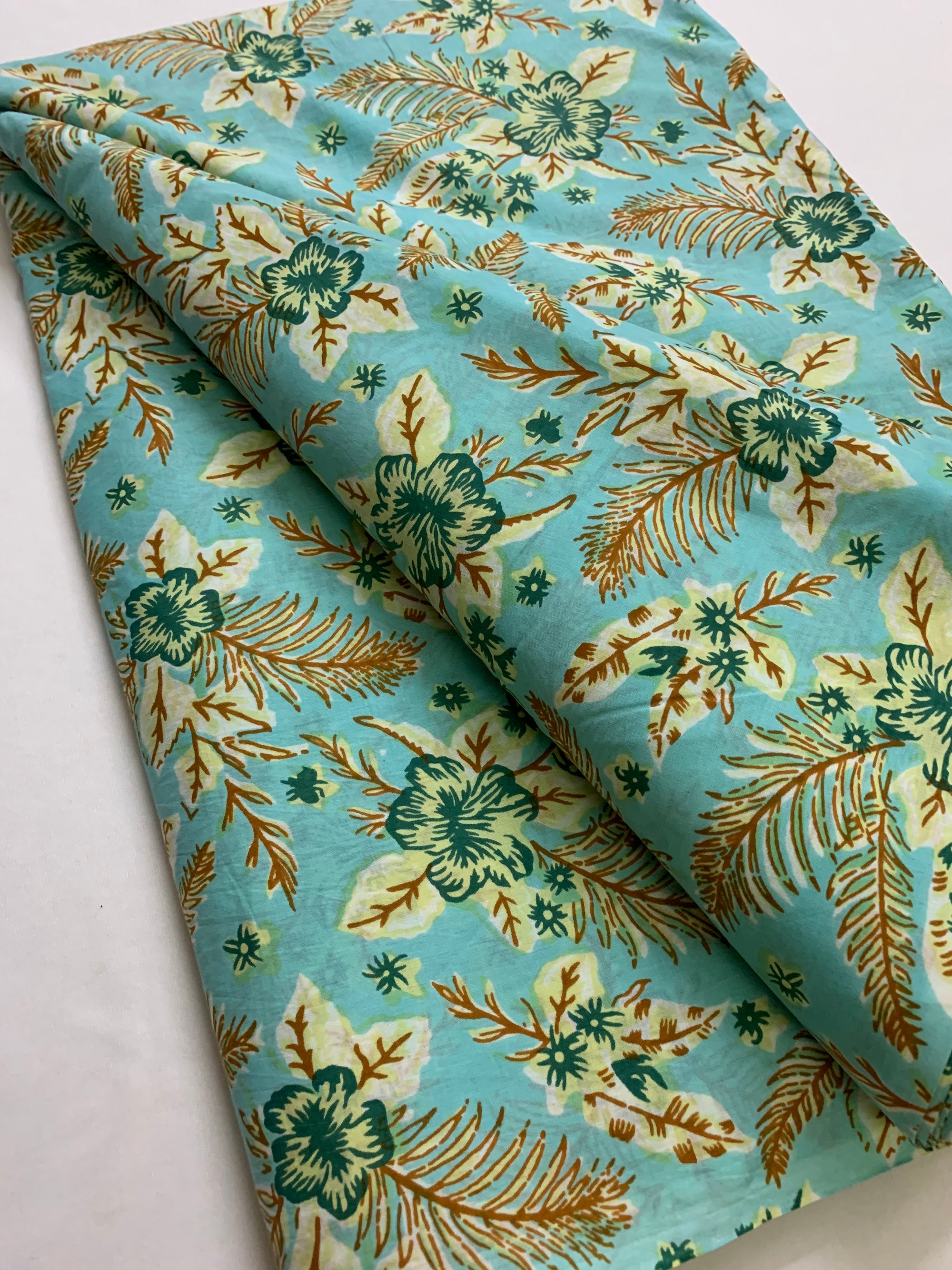 Printed pure cotton fabric