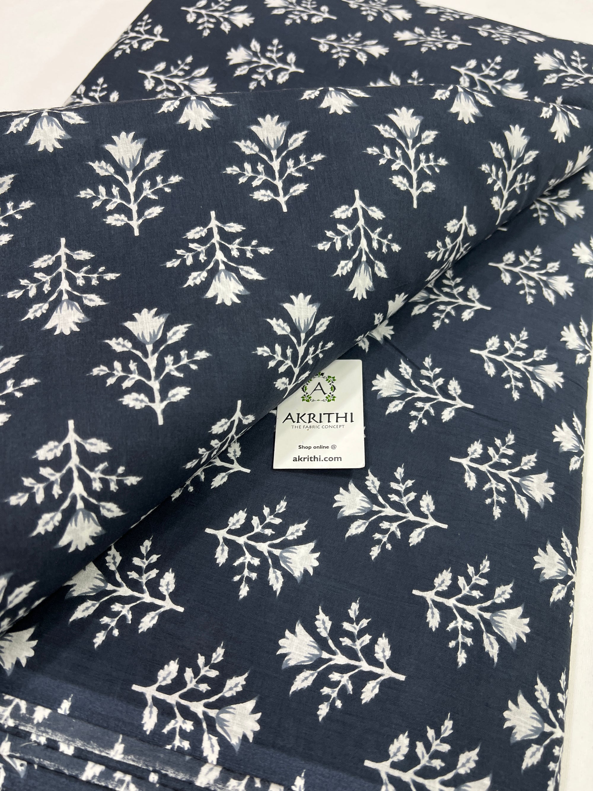 Printed pure cotton fabric