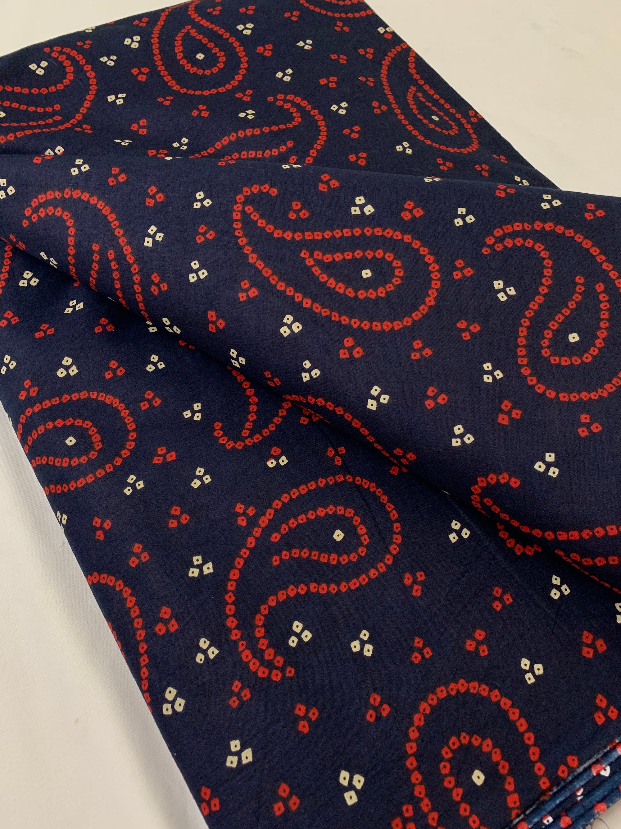 Printed pure cotton fabric
