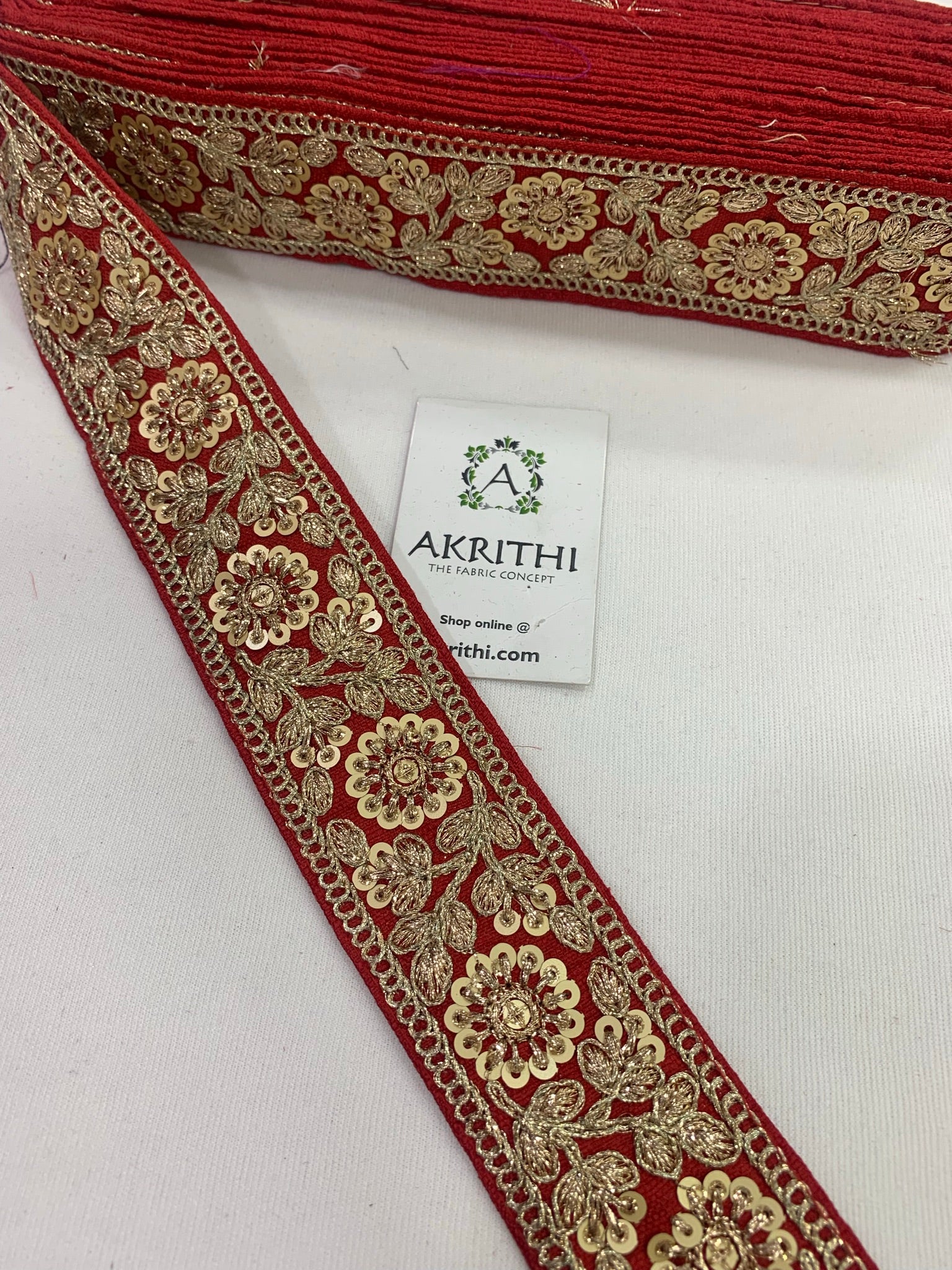 Embroidered lace 9 metres roll