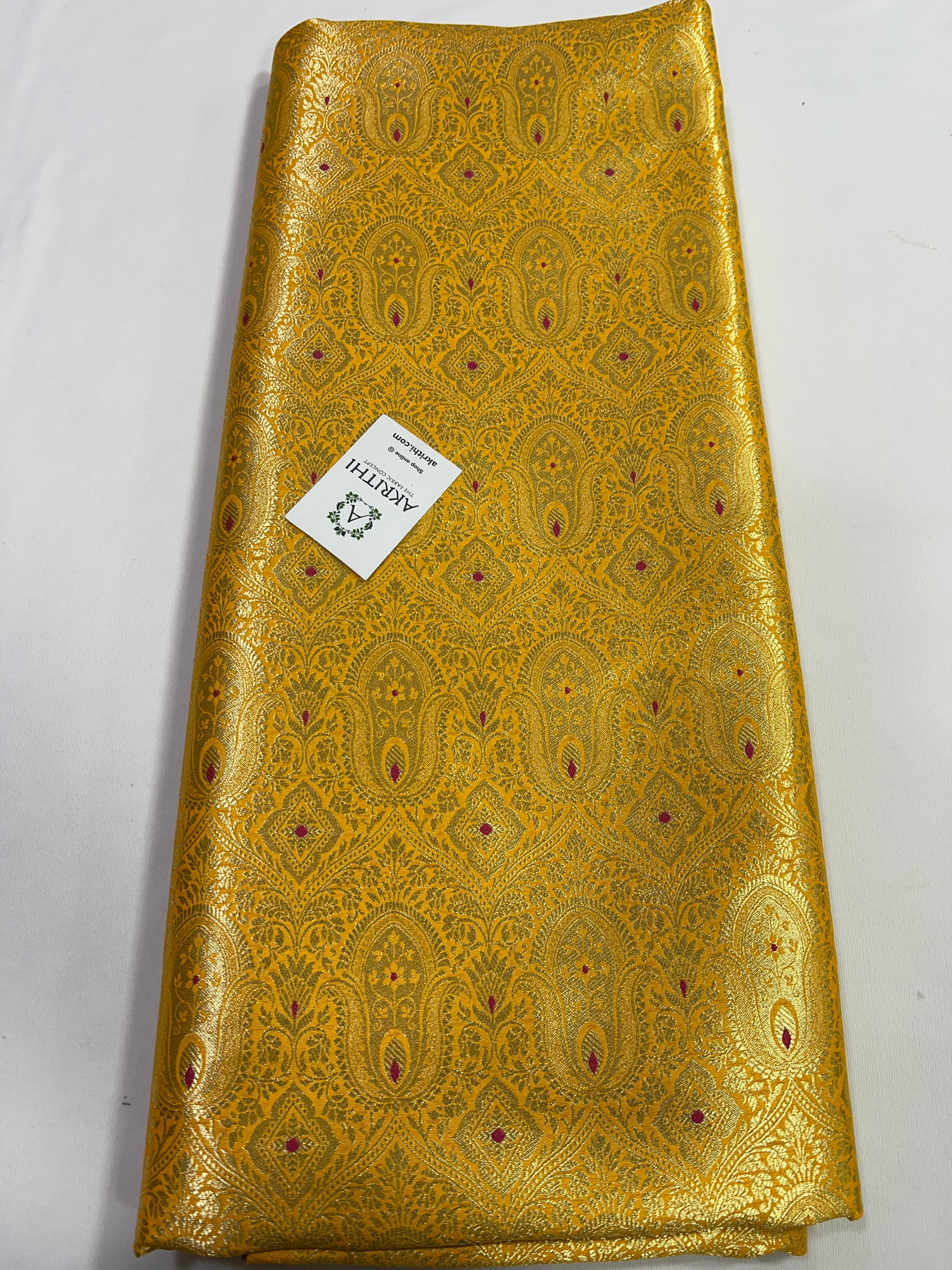 Handloom Banarasi brocade fabric
