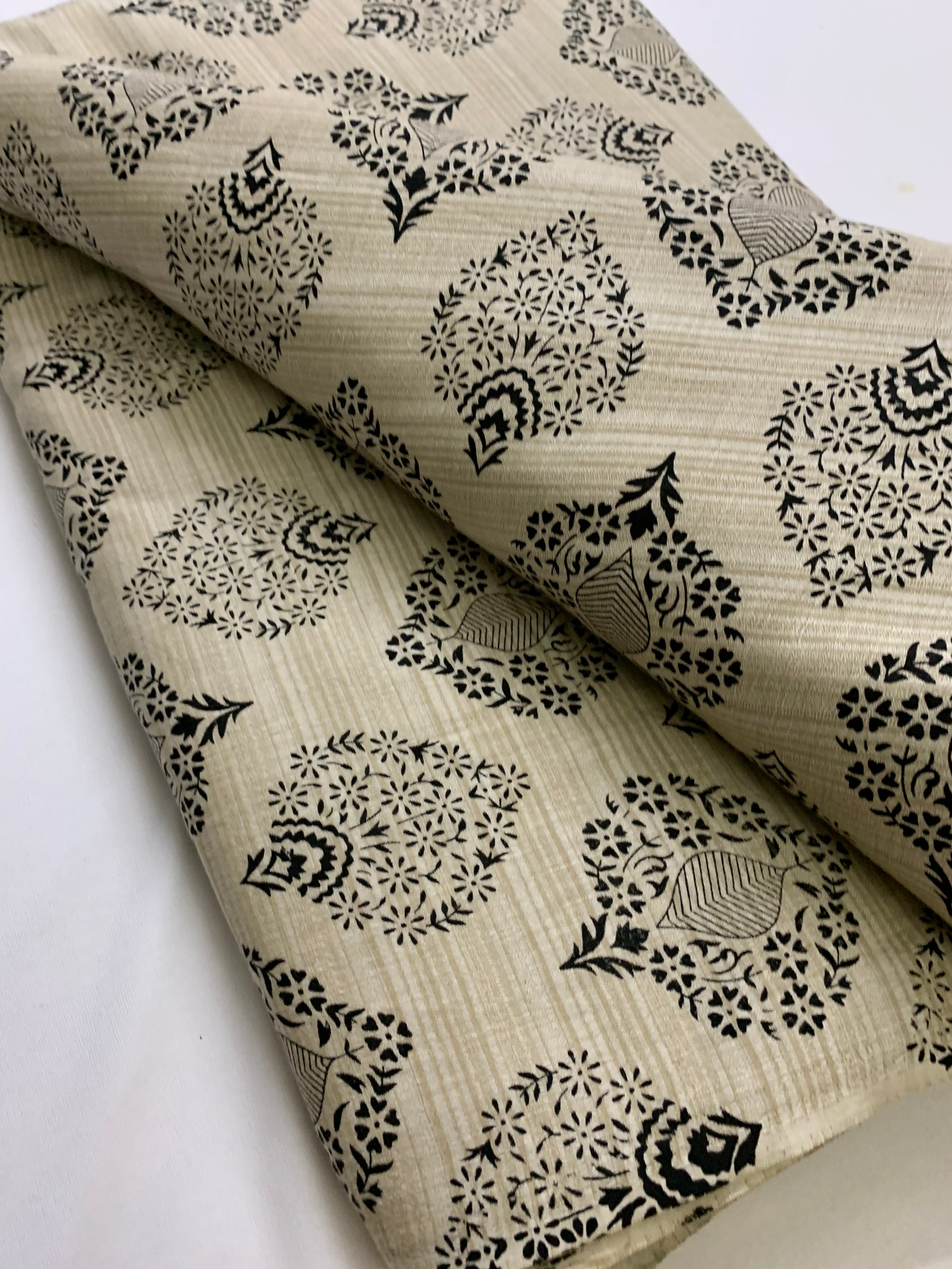 Printed kumbhi pure cotton fabric