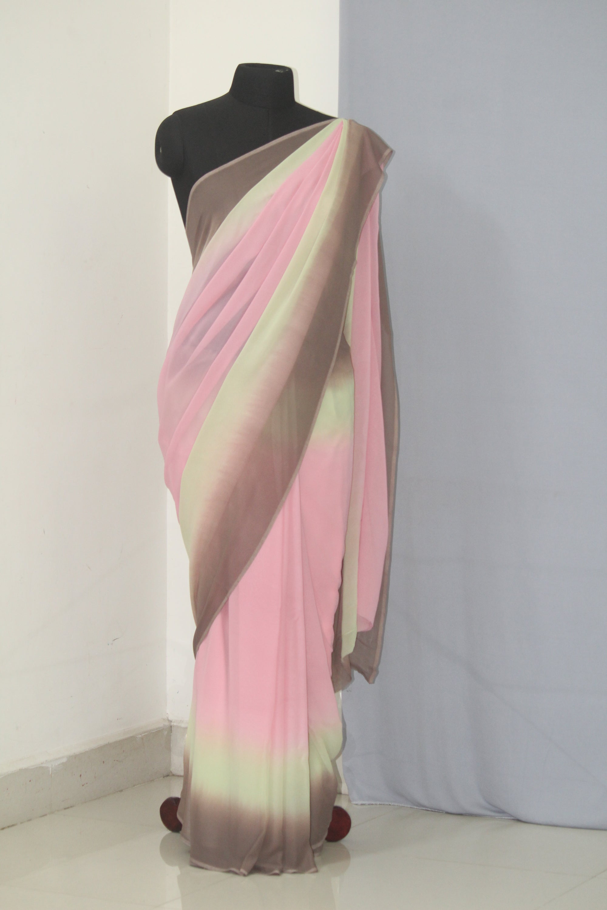 Shaded georgette saree