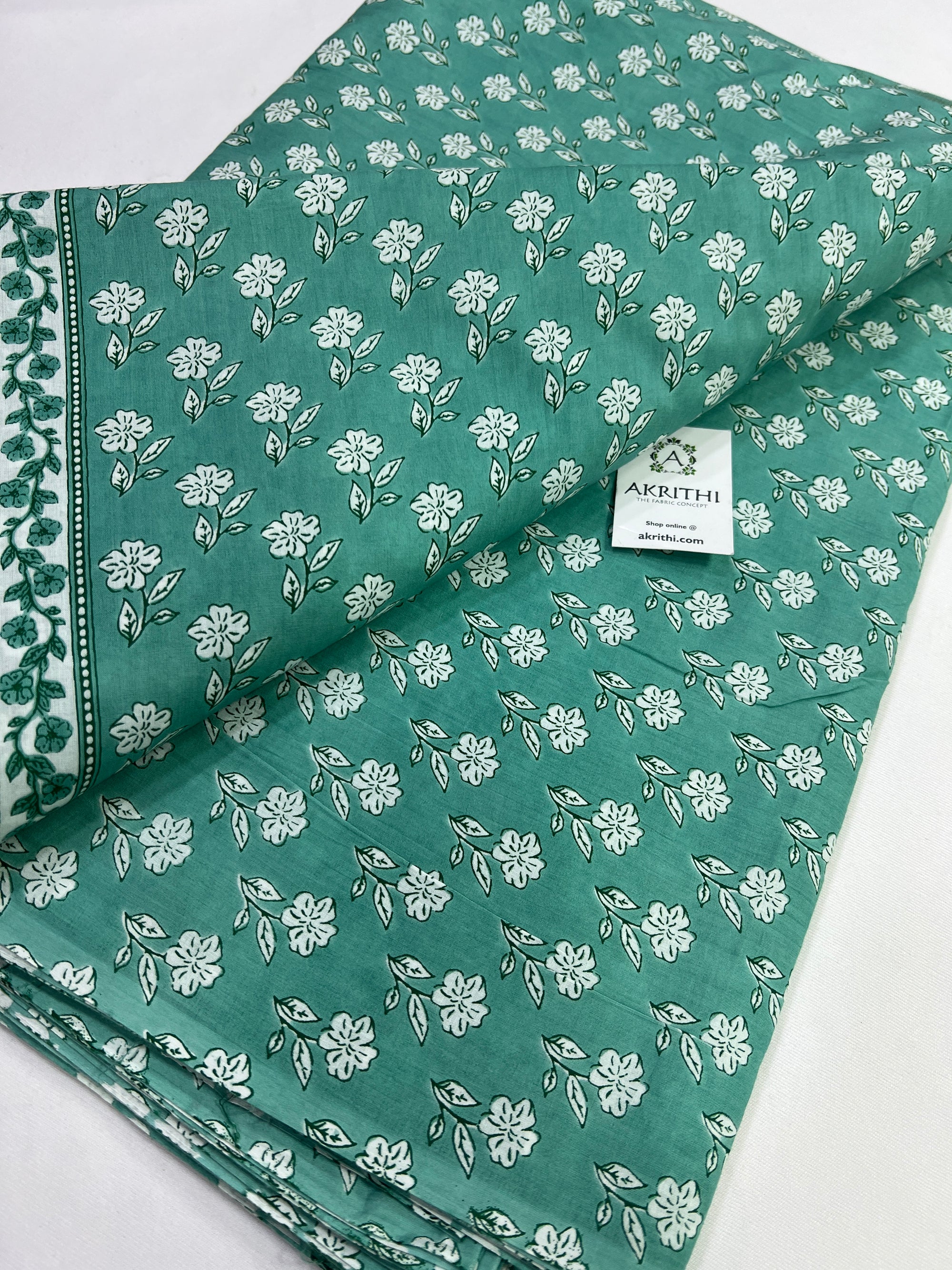 Printed pure cotton fabric