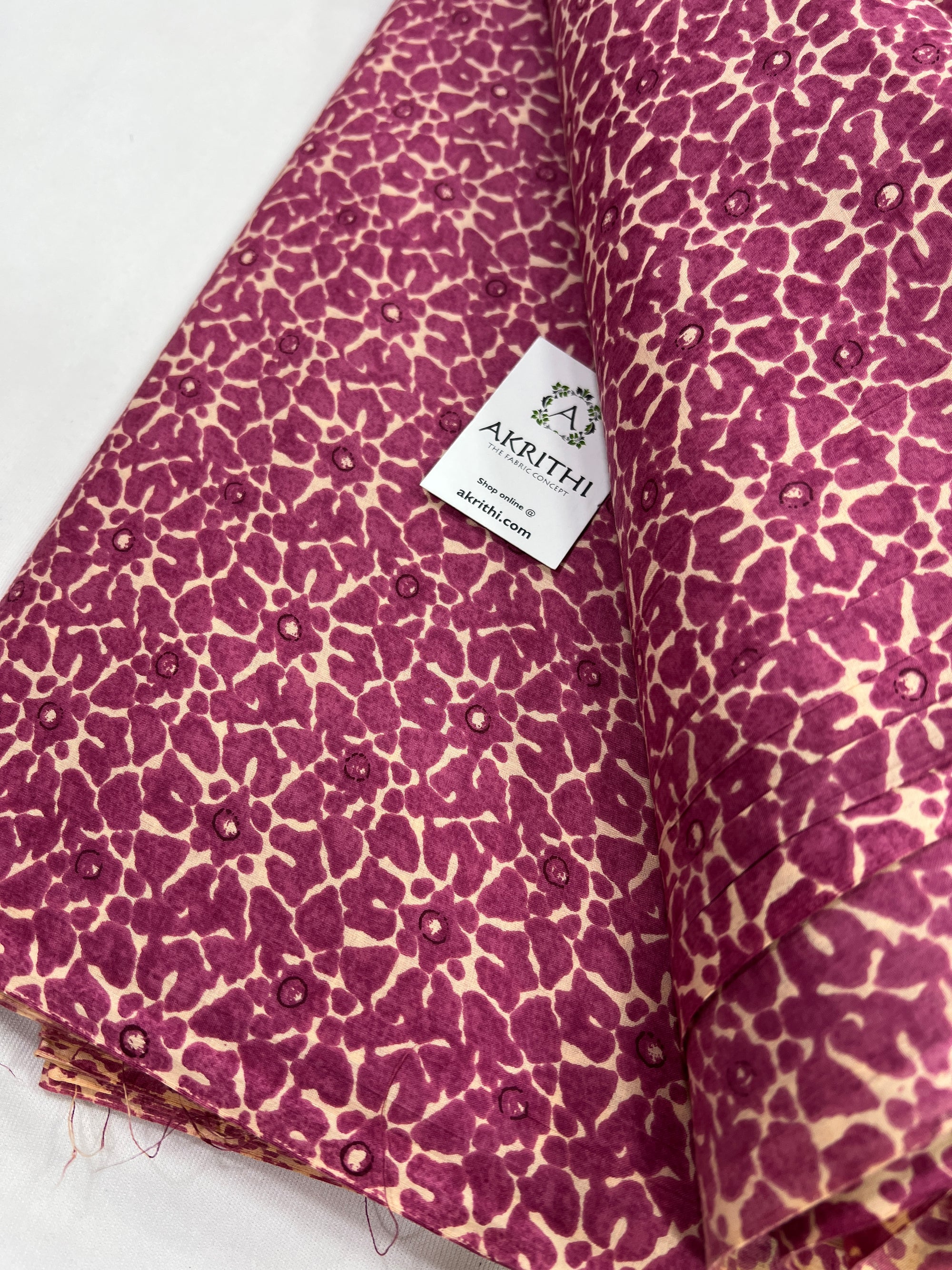 Printed pure cotton fabric