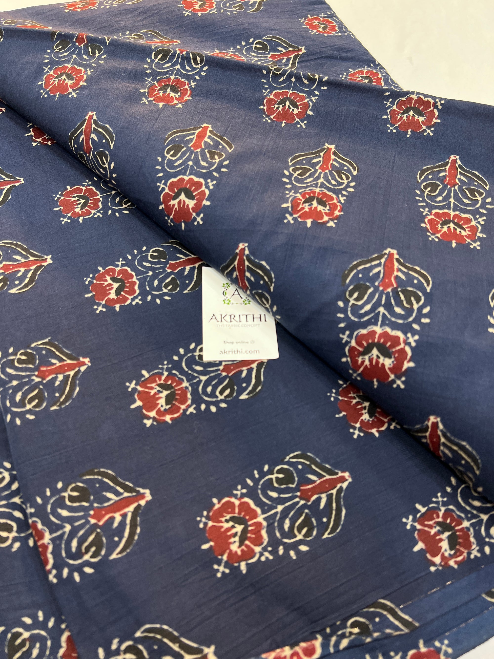 Printed pure cotton fabric