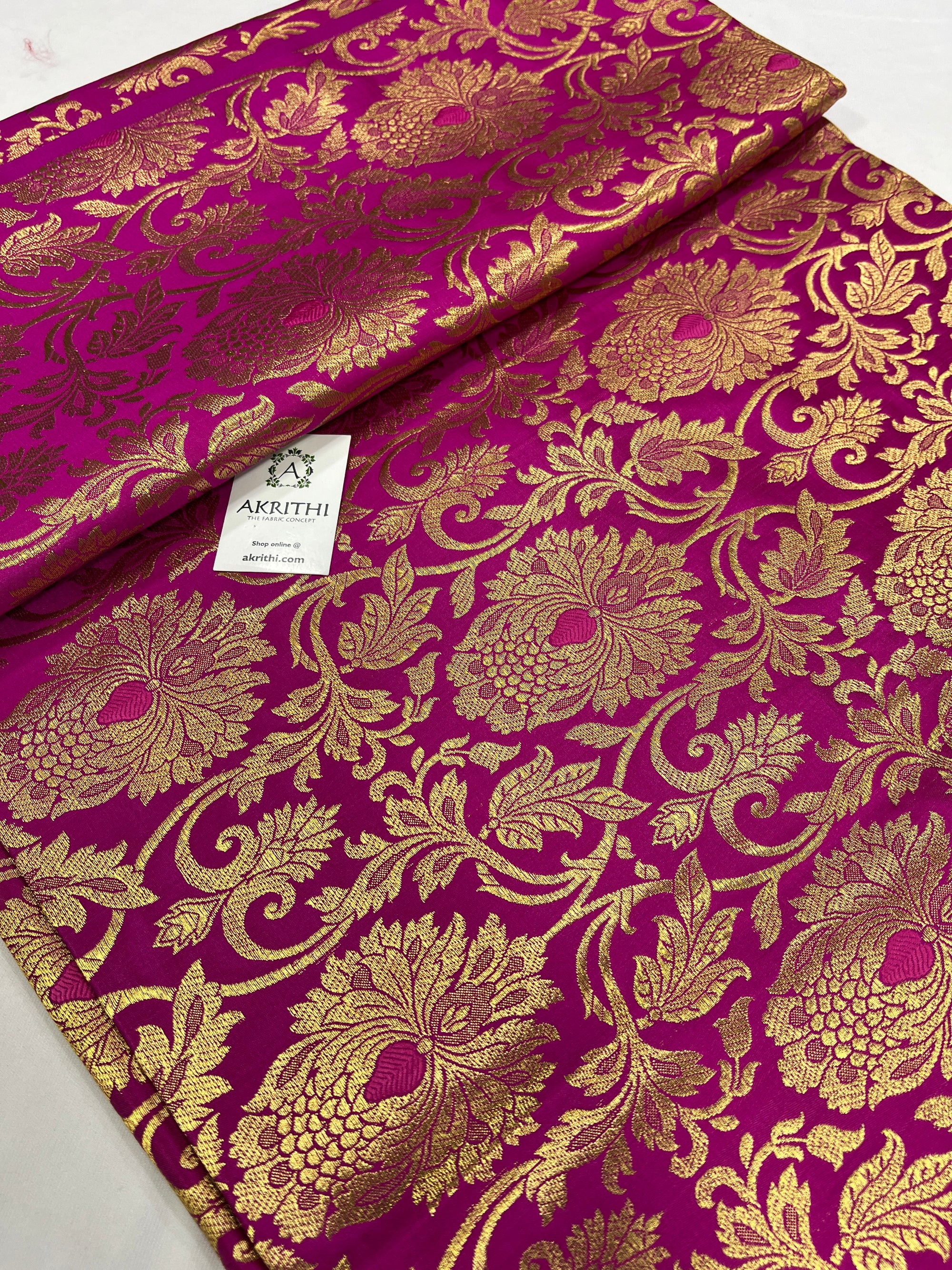 Handloom Banarasi brocade fabric