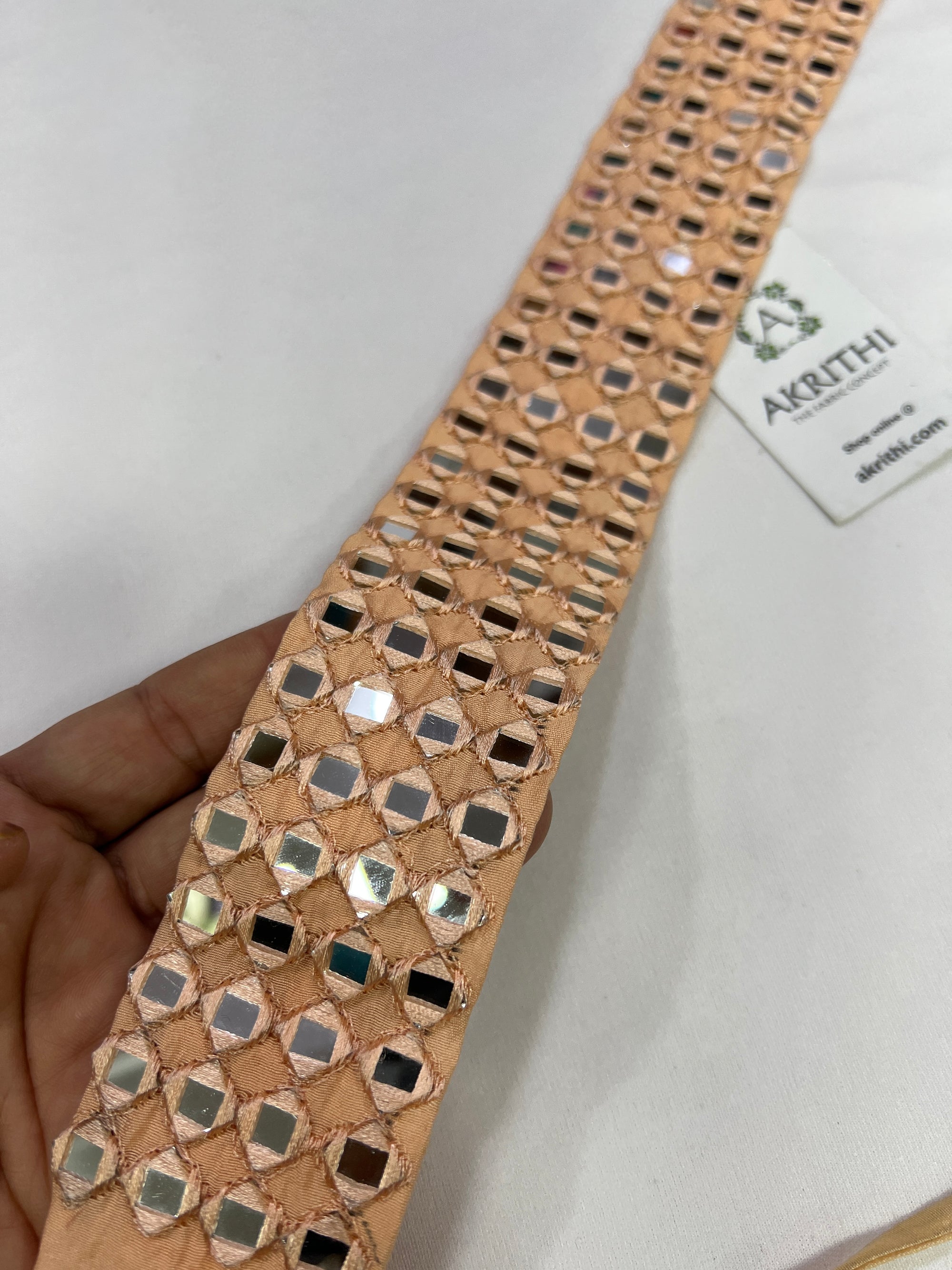 Real mirror belt