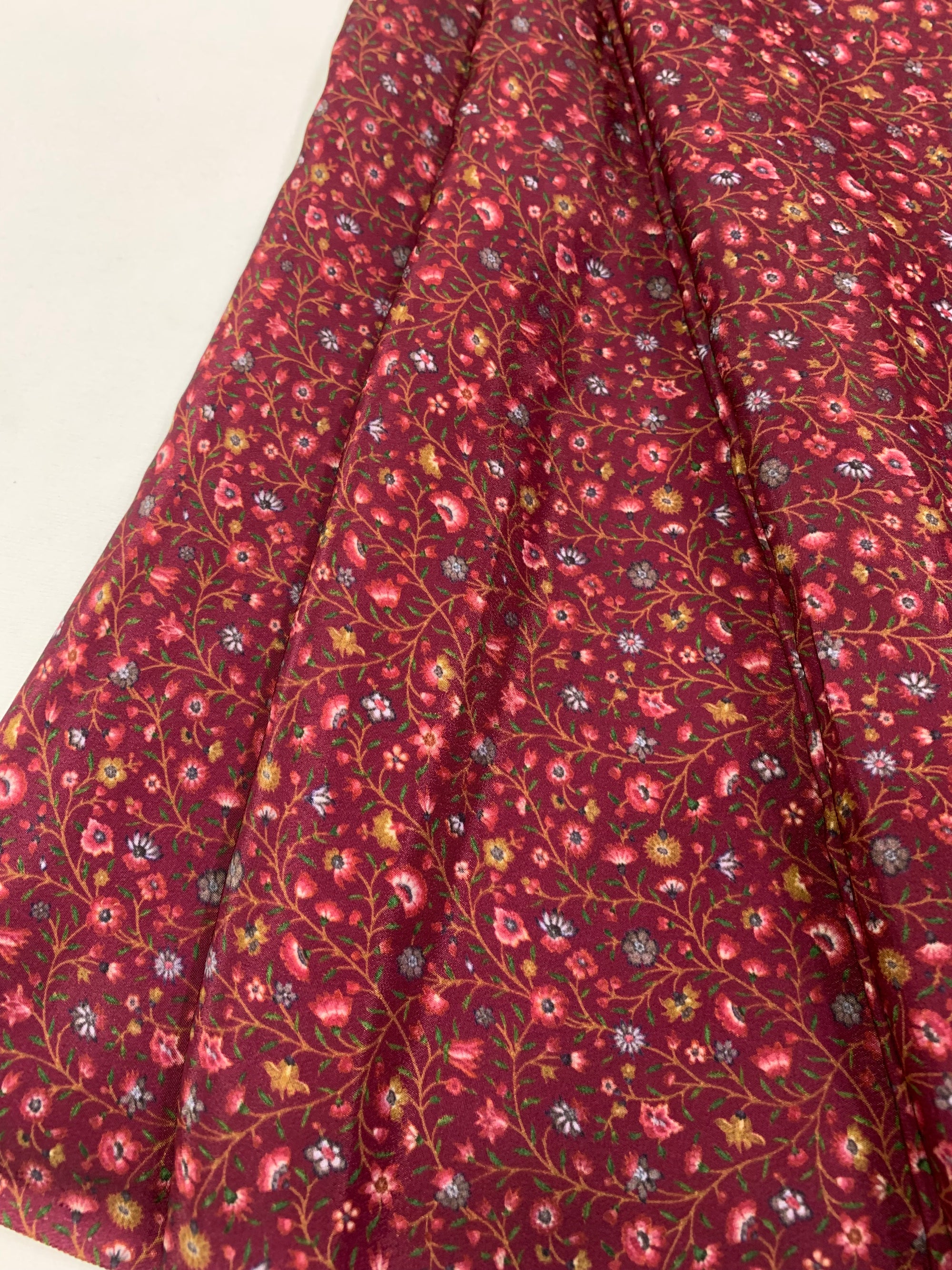 Digital floral Printed crepe fabric