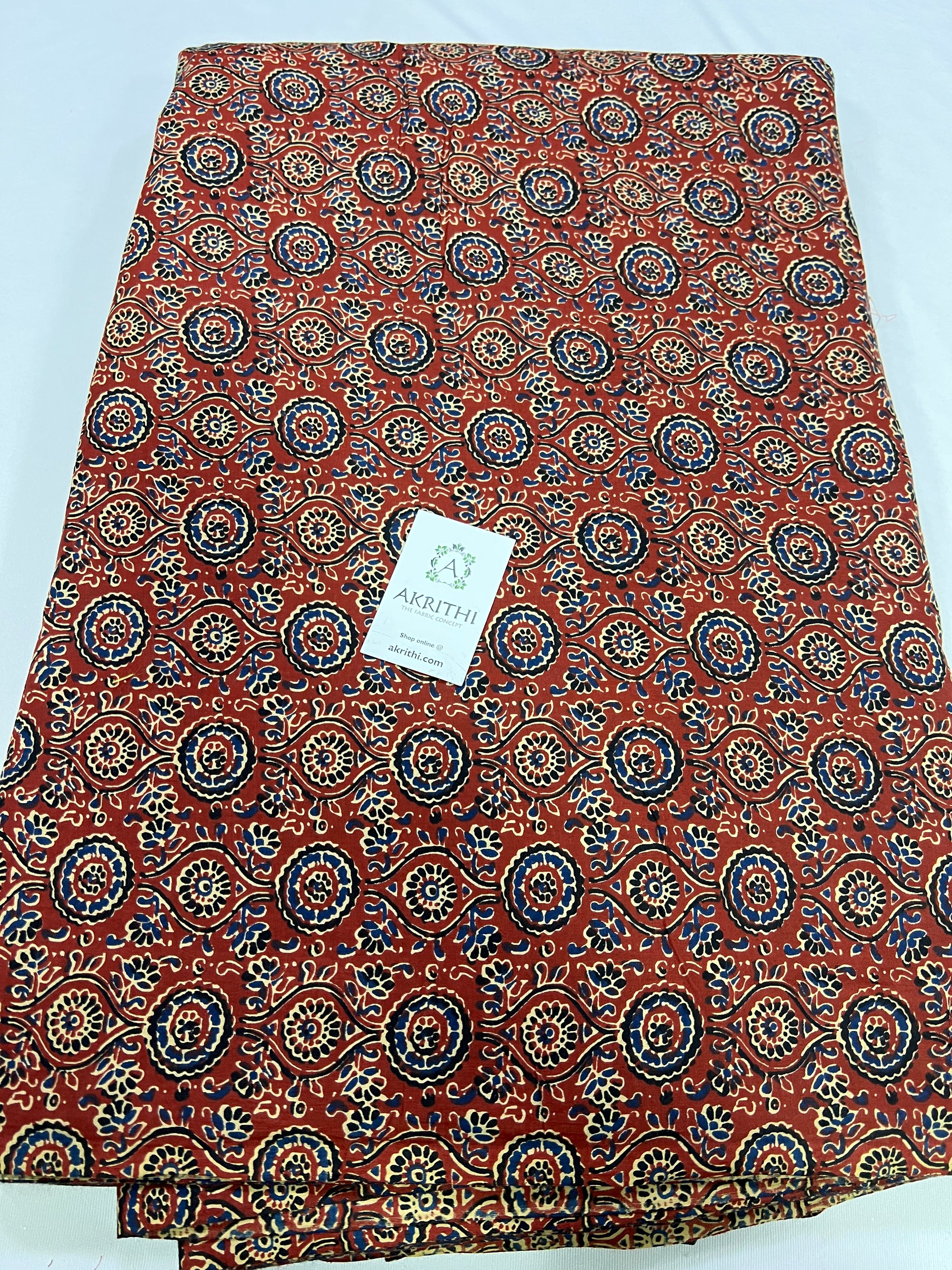 Printed pure cotton fabric