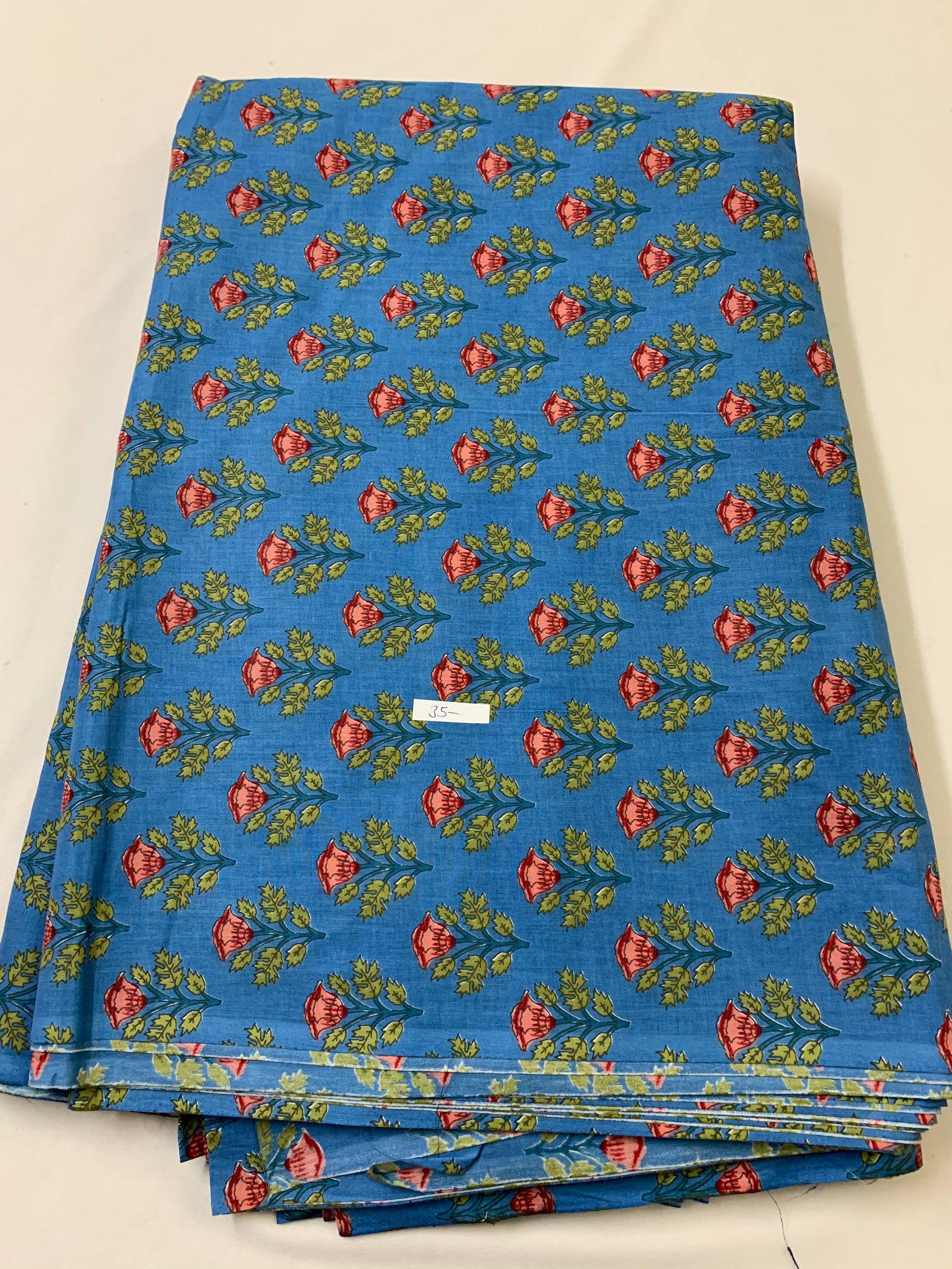 Printed pure cotton fabric