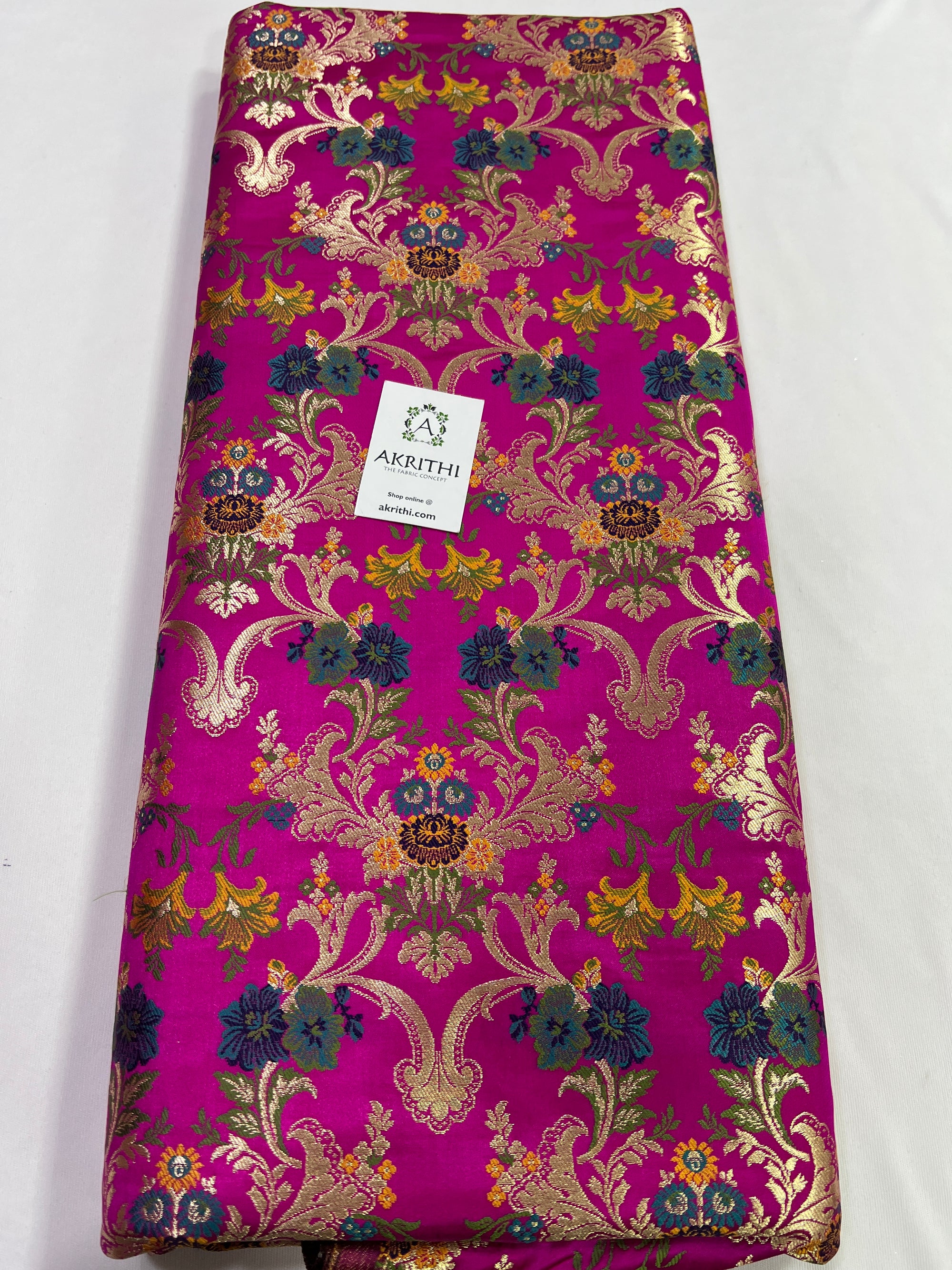Banarasi kimkhab fabric