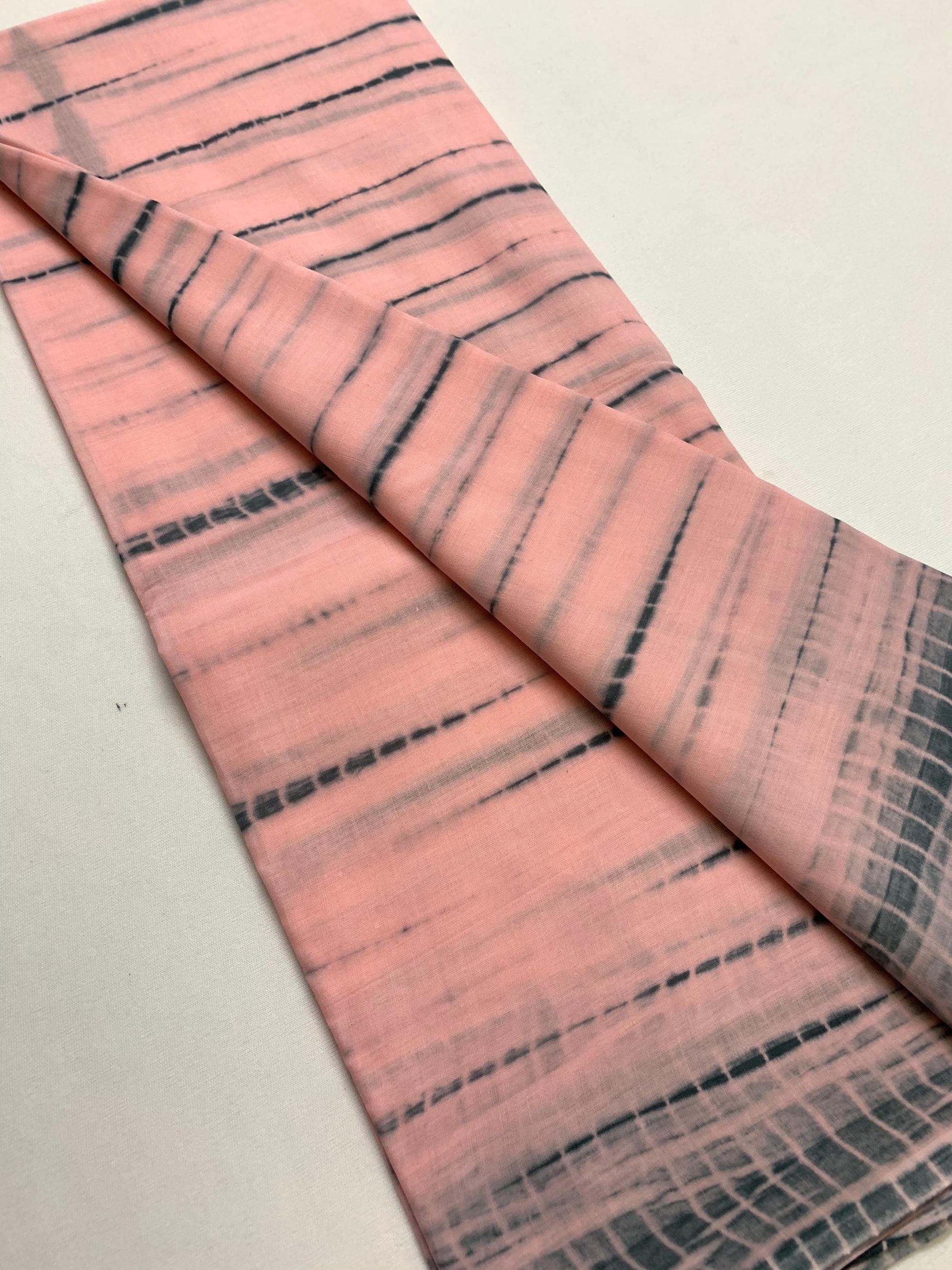 Tie and dye mul cotton fabric