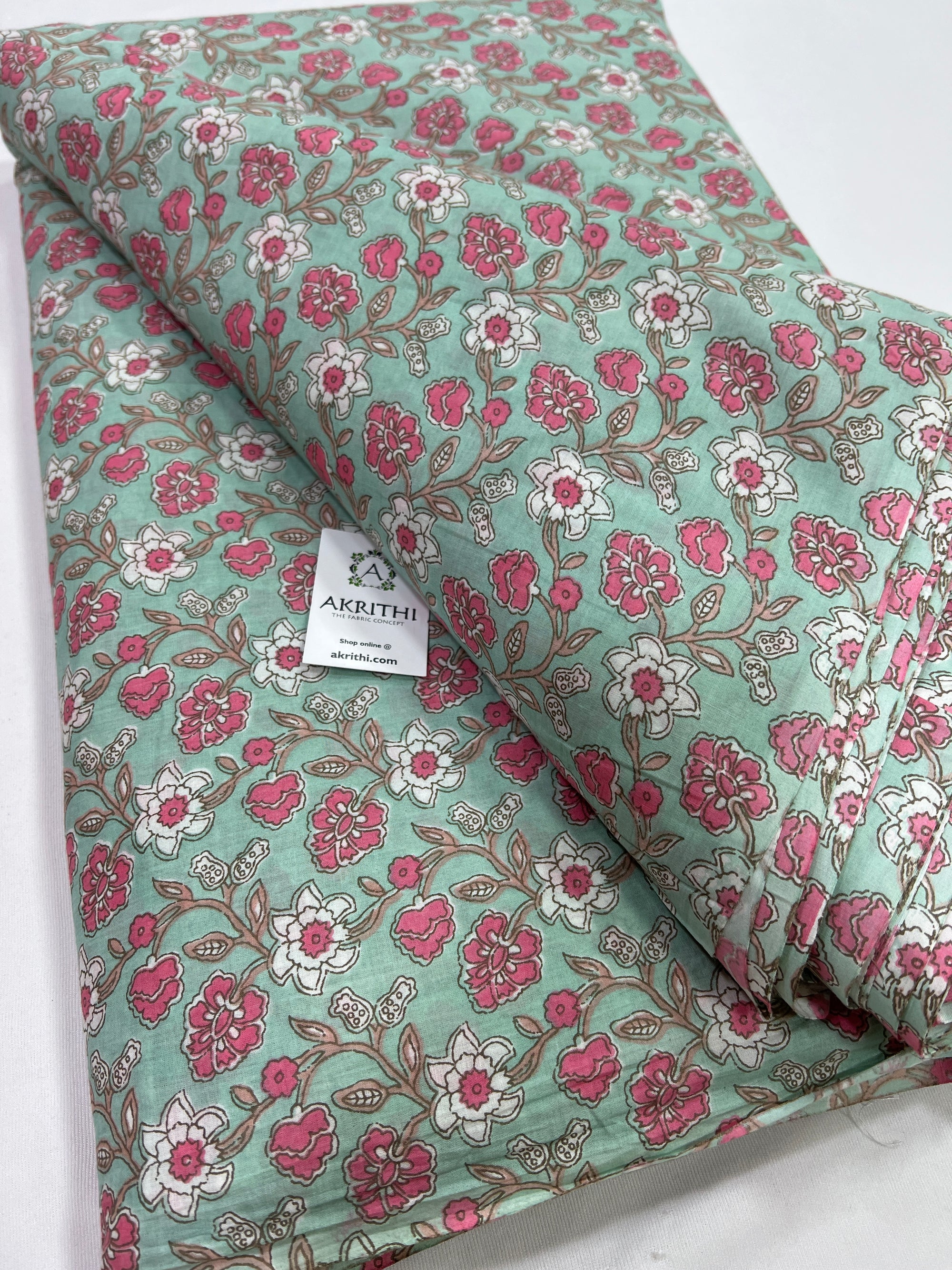 Printed pure cotton fabric