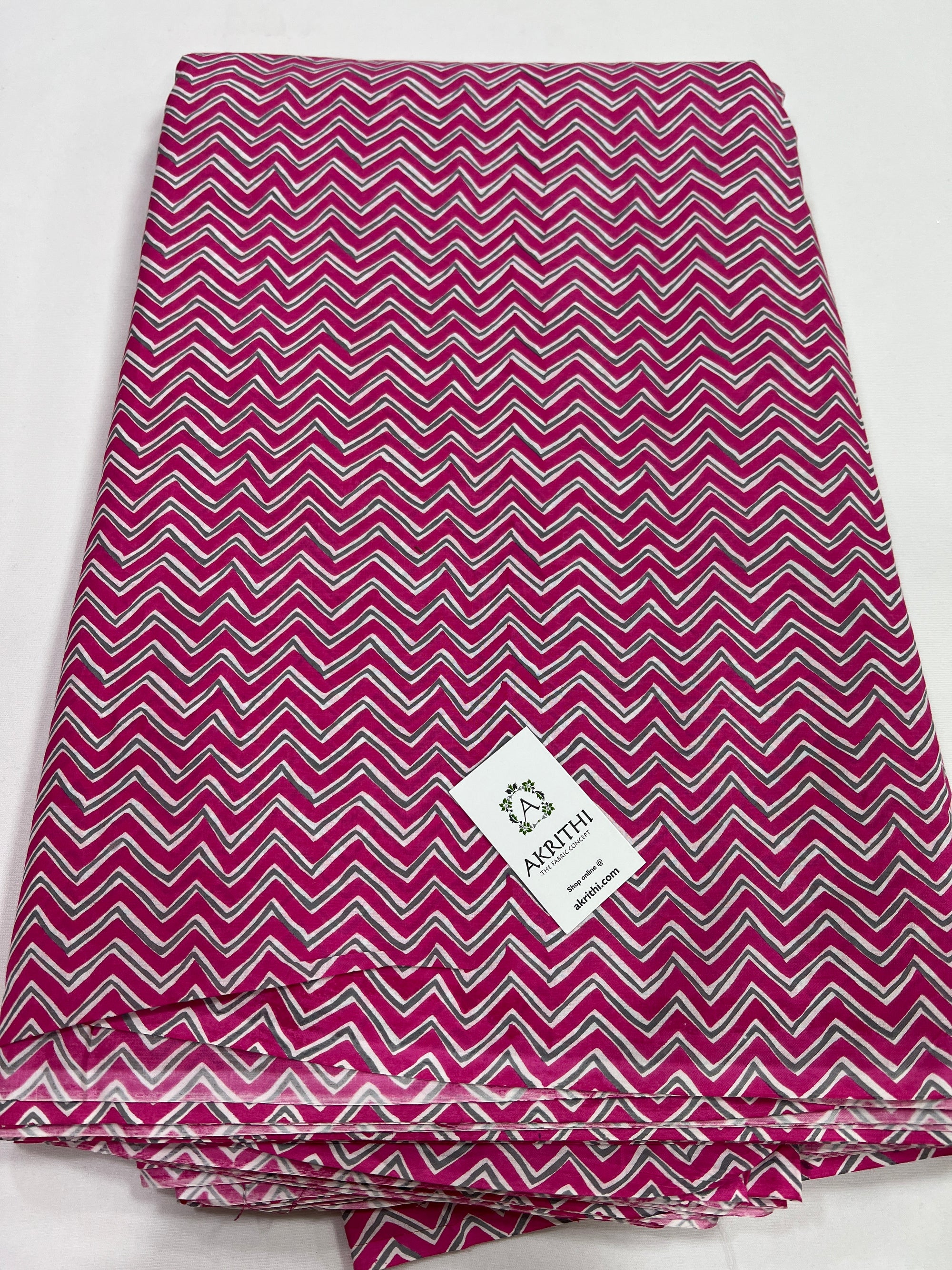 Printed pure cotton fabric
