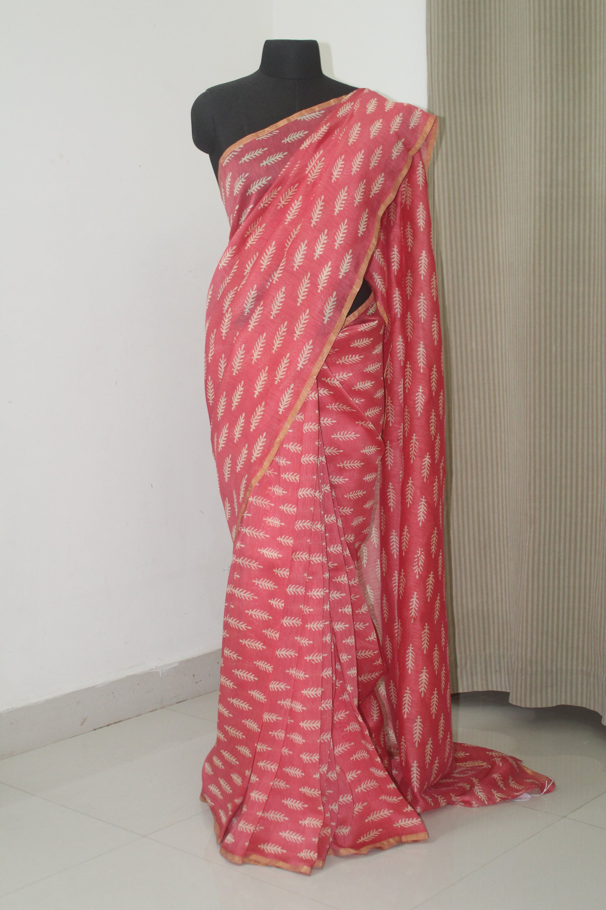 Handloom printed pure linen silk saree