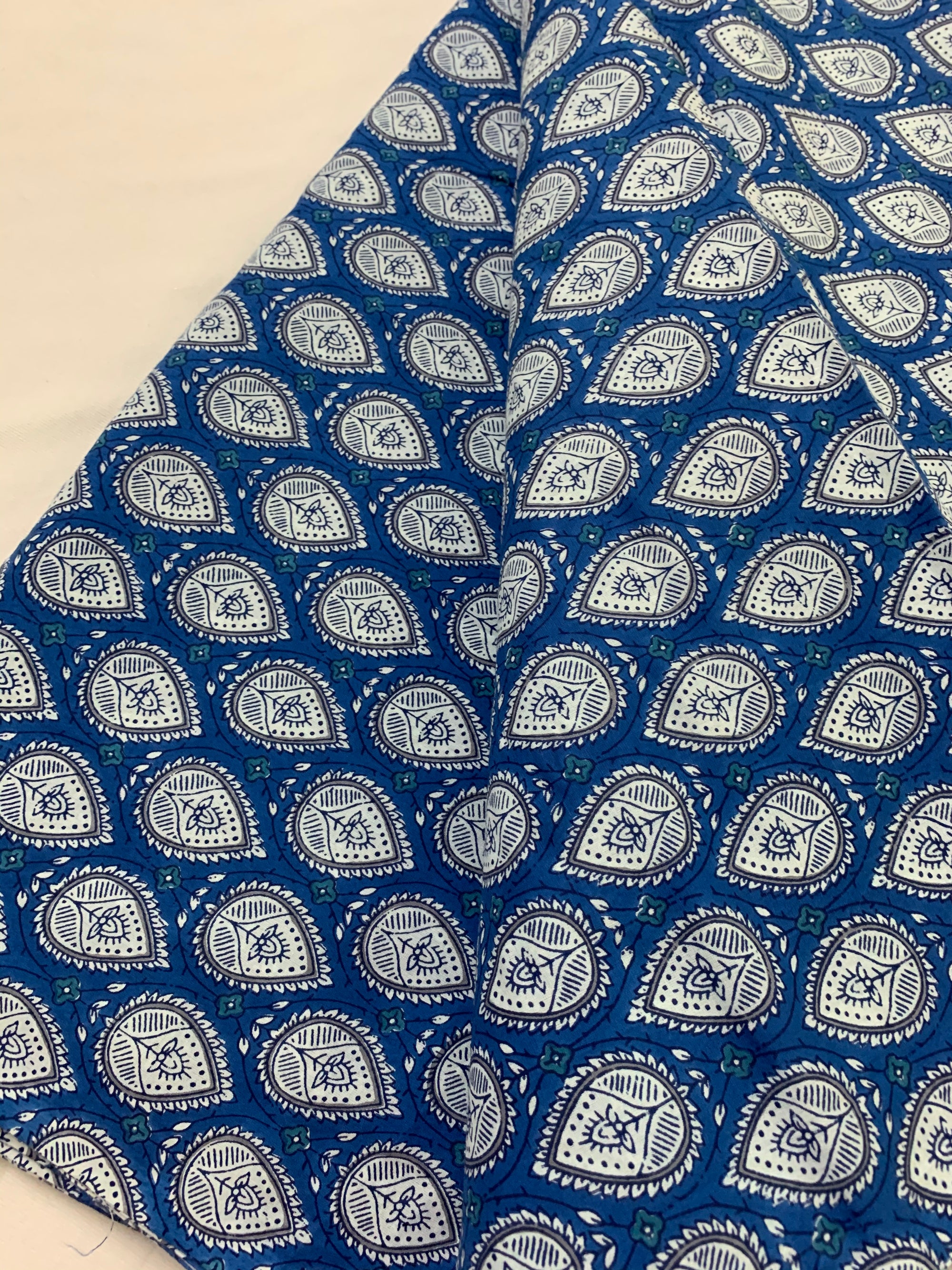 Printed pure cotton fabric