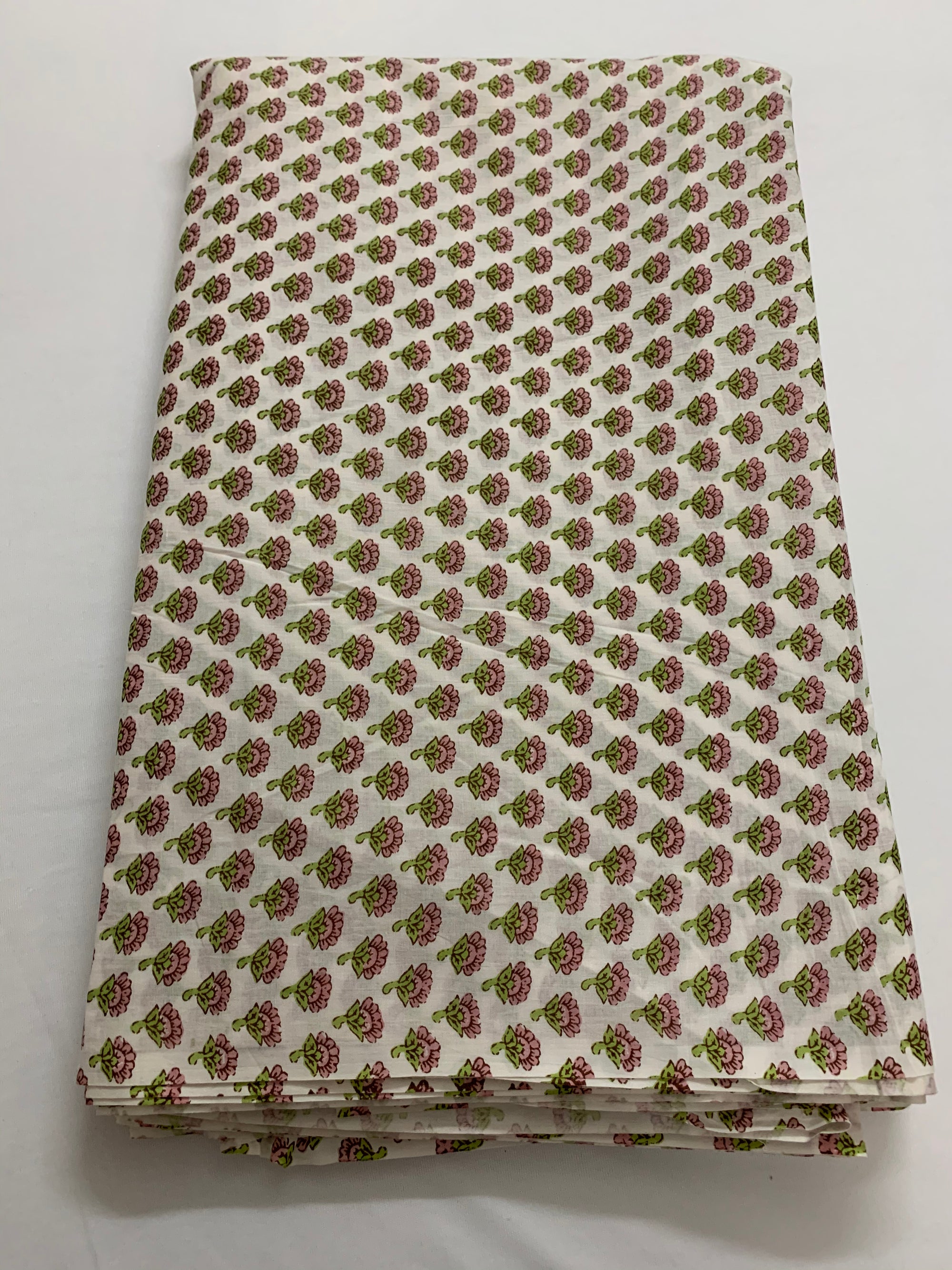 Printed cotton fabric 1.5 metres cut