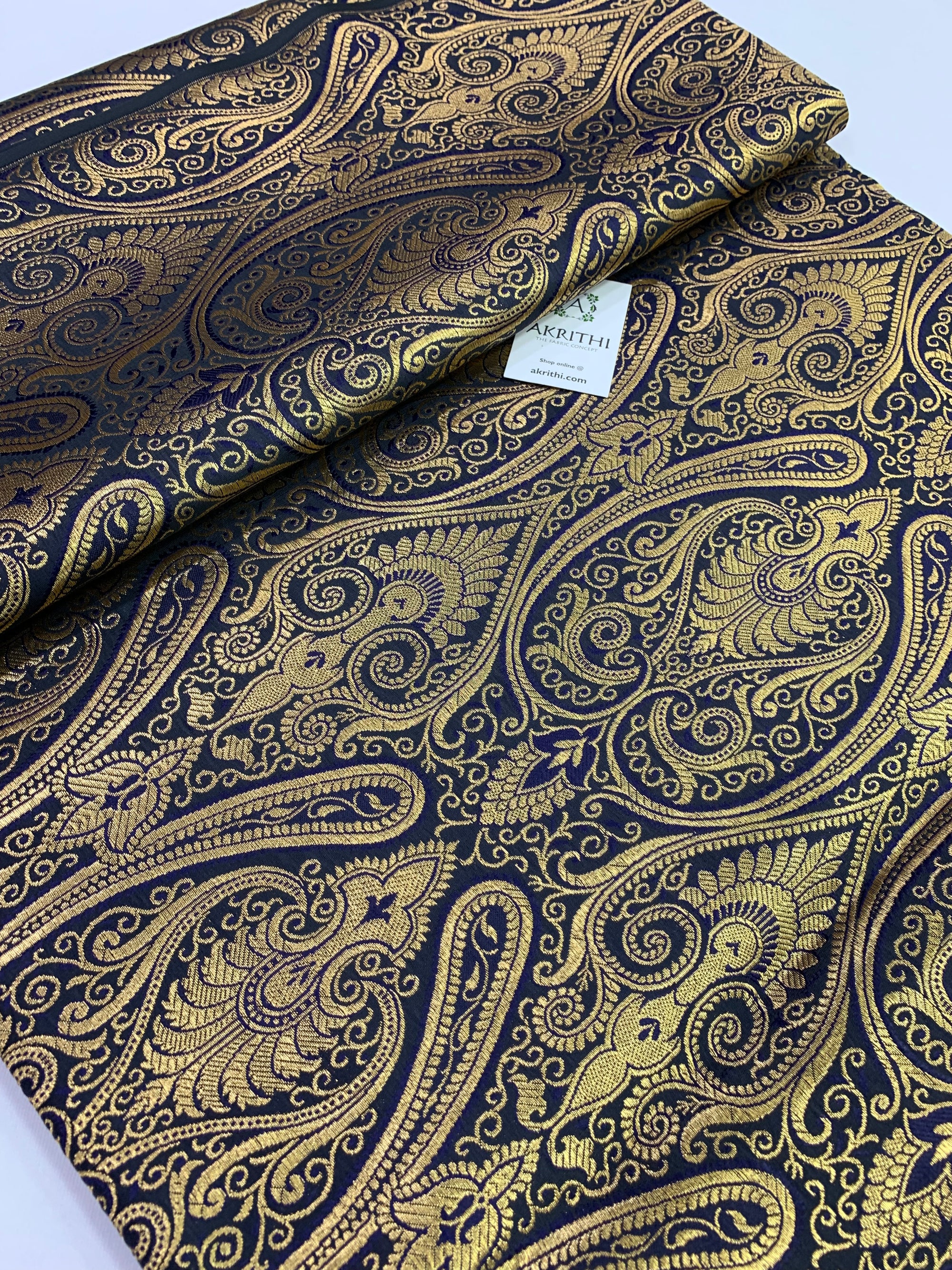 Handloom Banarasi brocade fabric