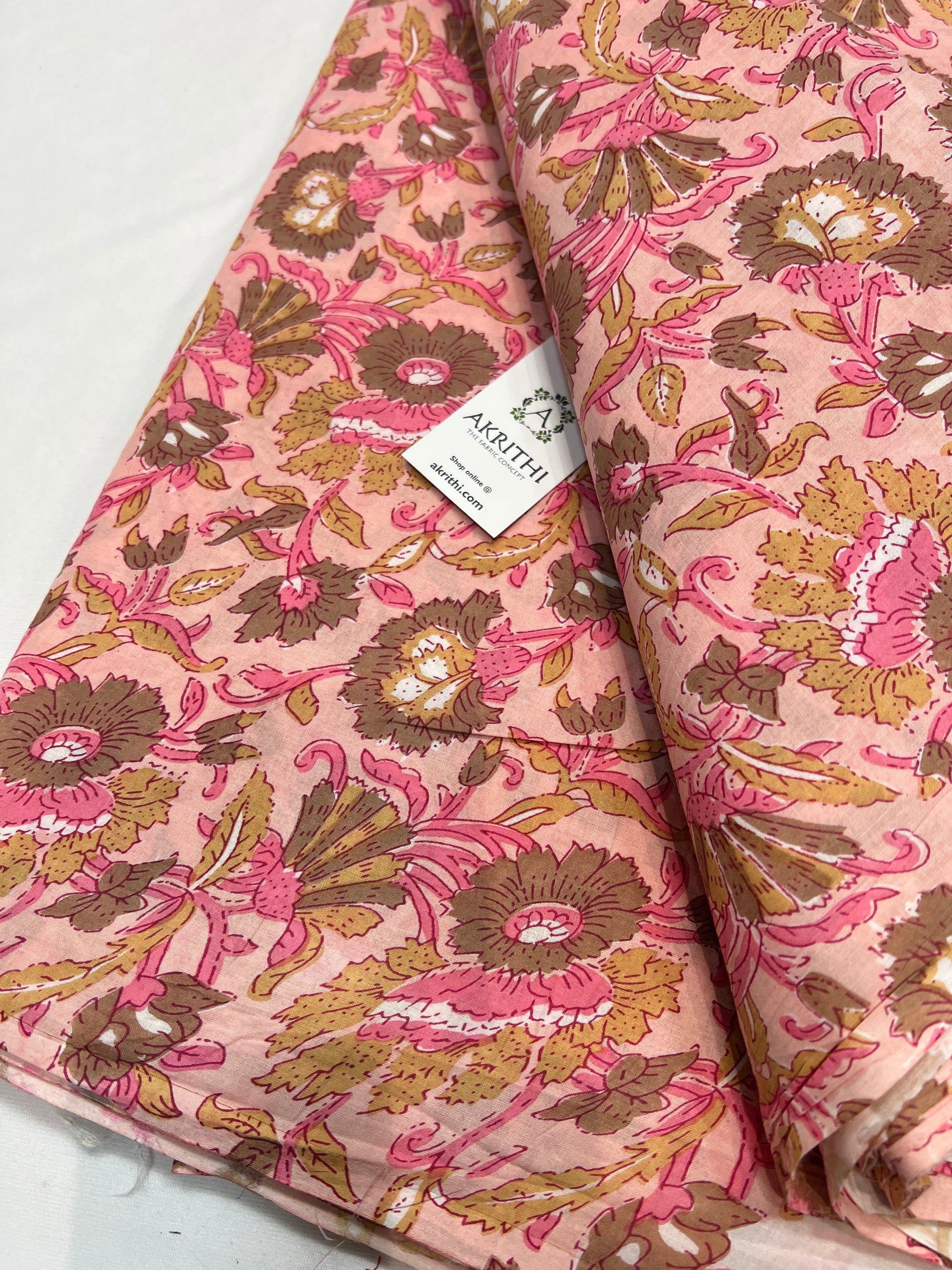 Printed pure cotton fabric