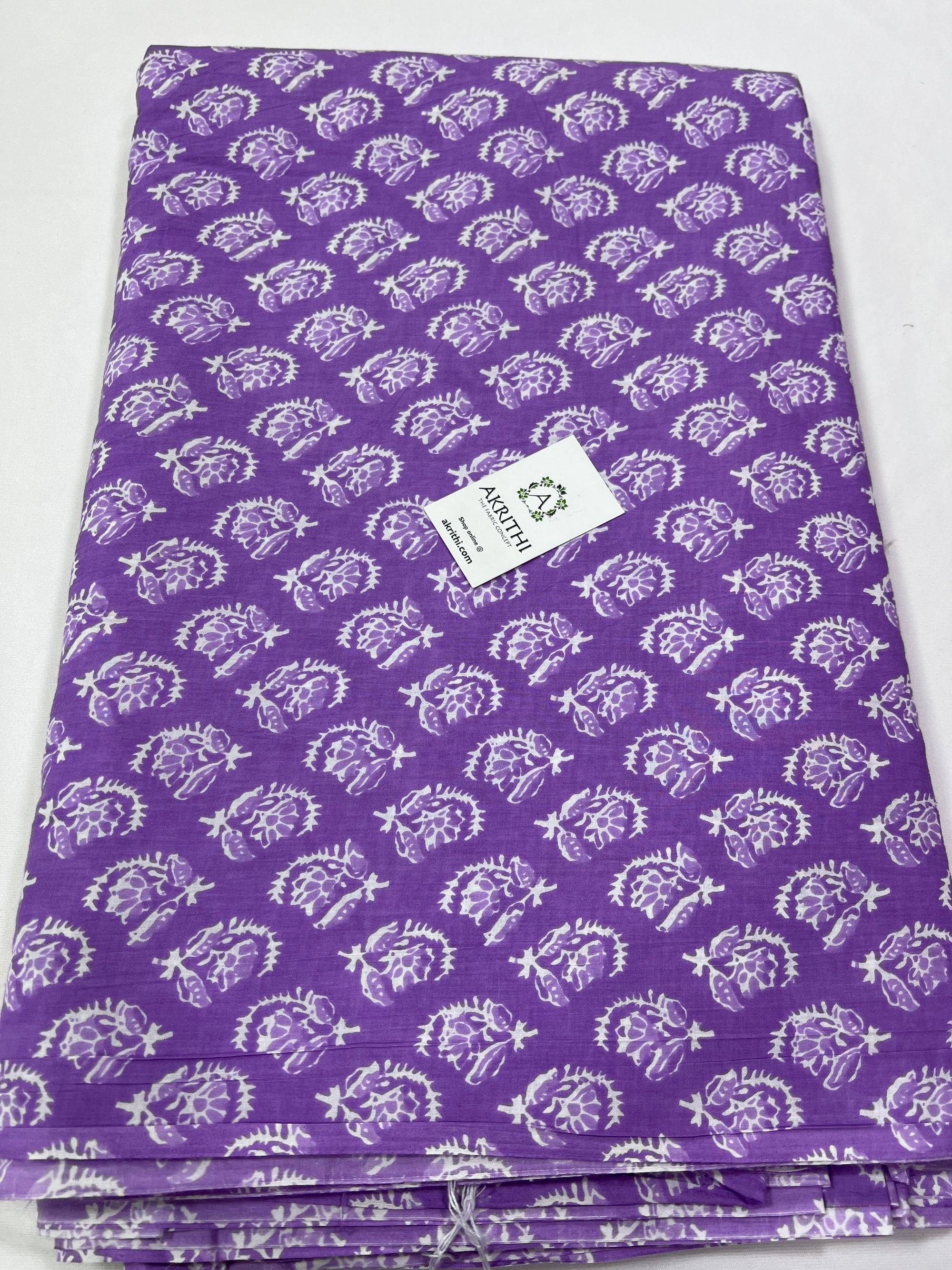 Printed pure cotton fabric