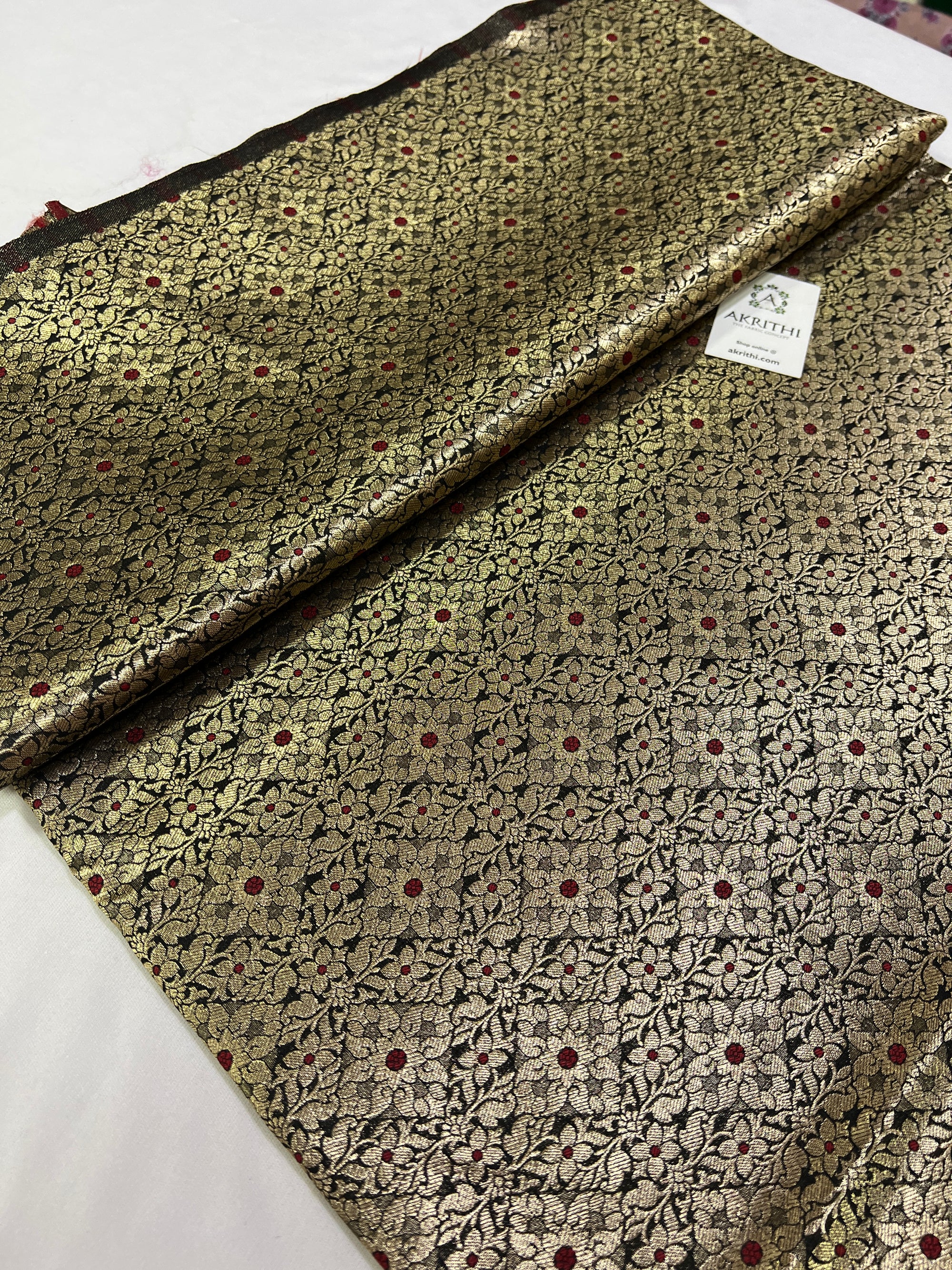 Banarasi brocade fabric 1.2 METERS CUT