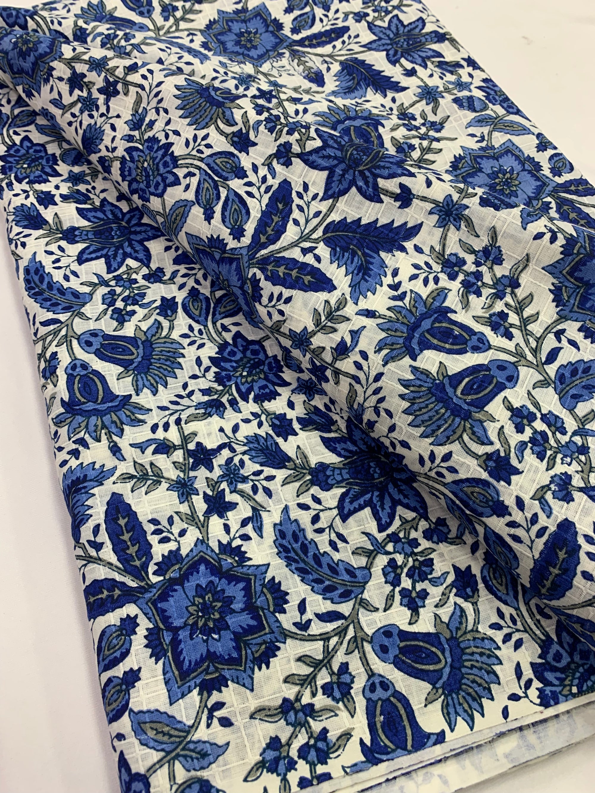 Printed pure cotton fabric